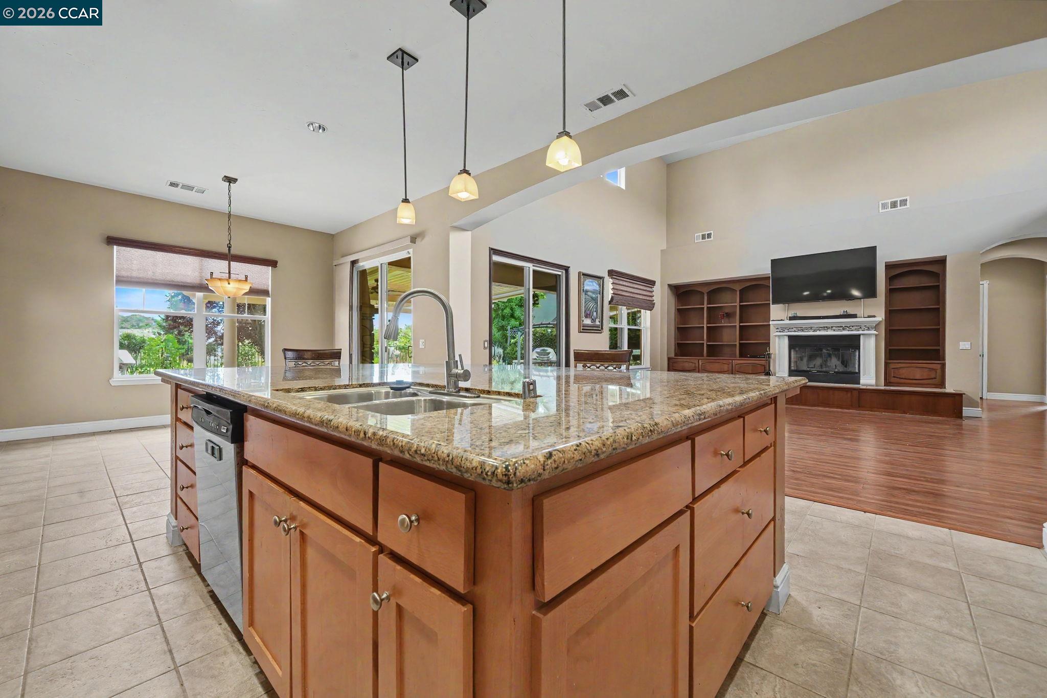 118 Glen View Court