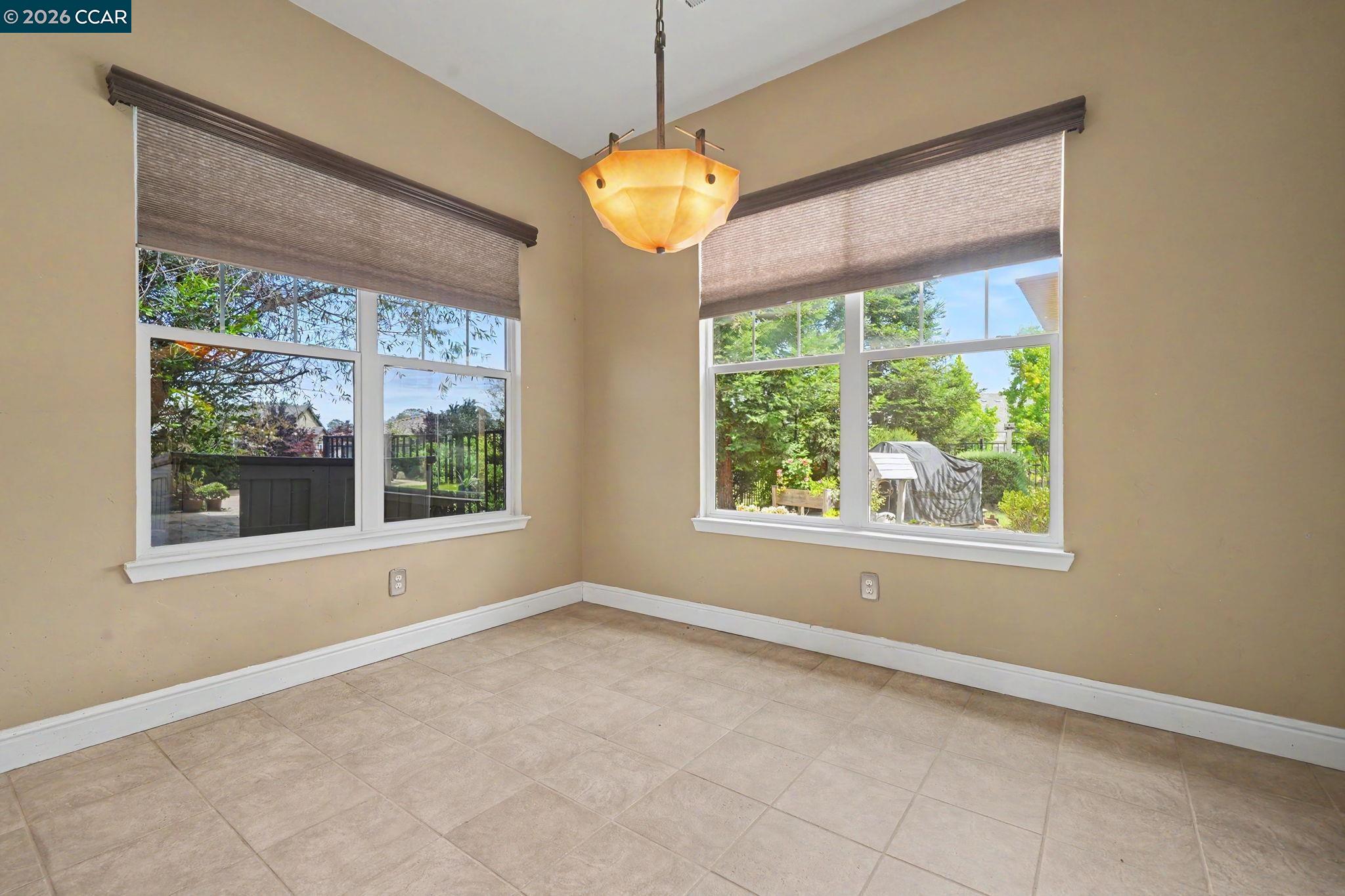 118 Glen View Court