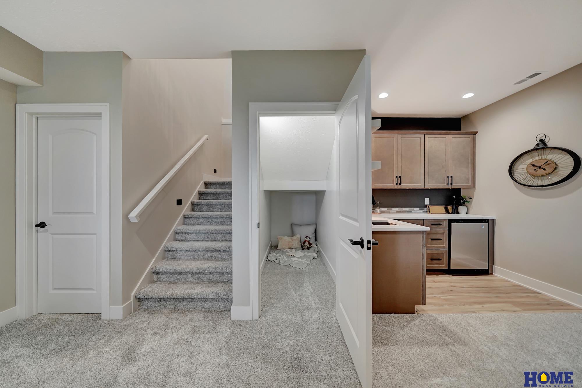 9733 Casa Colina Court