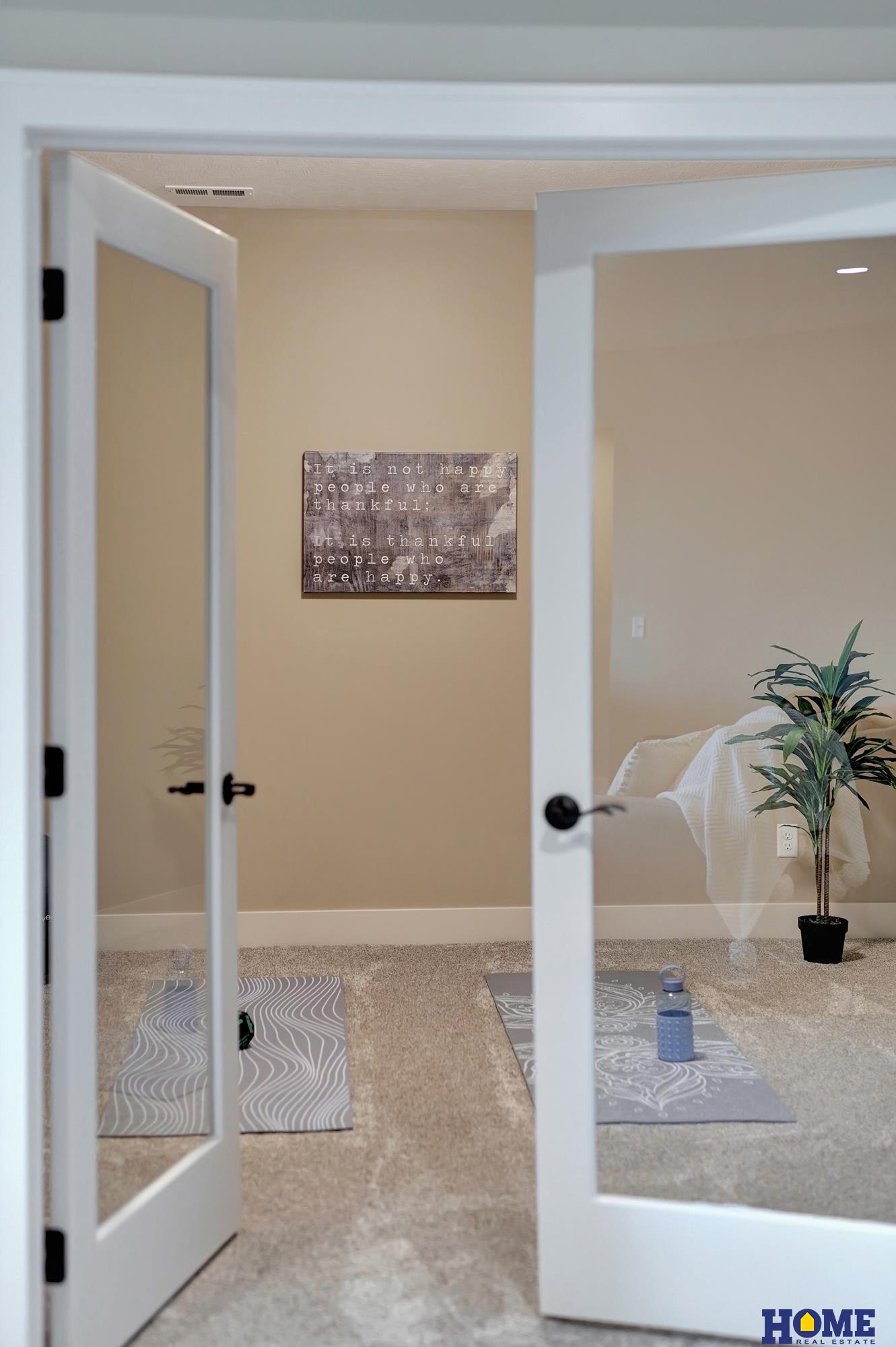 9733 Casa Colina Court