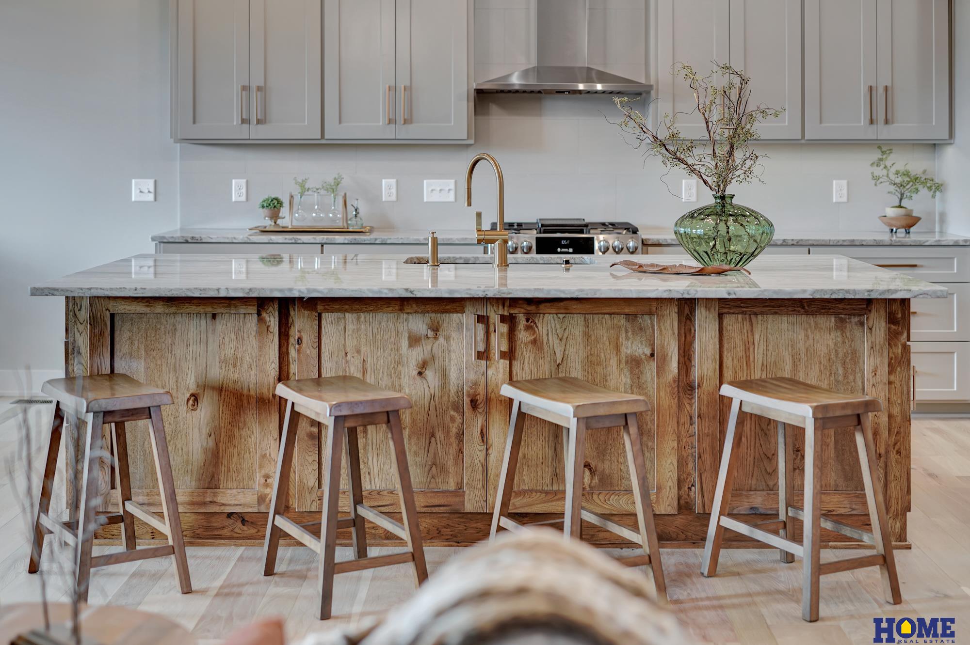 9733 Casa Colina Court