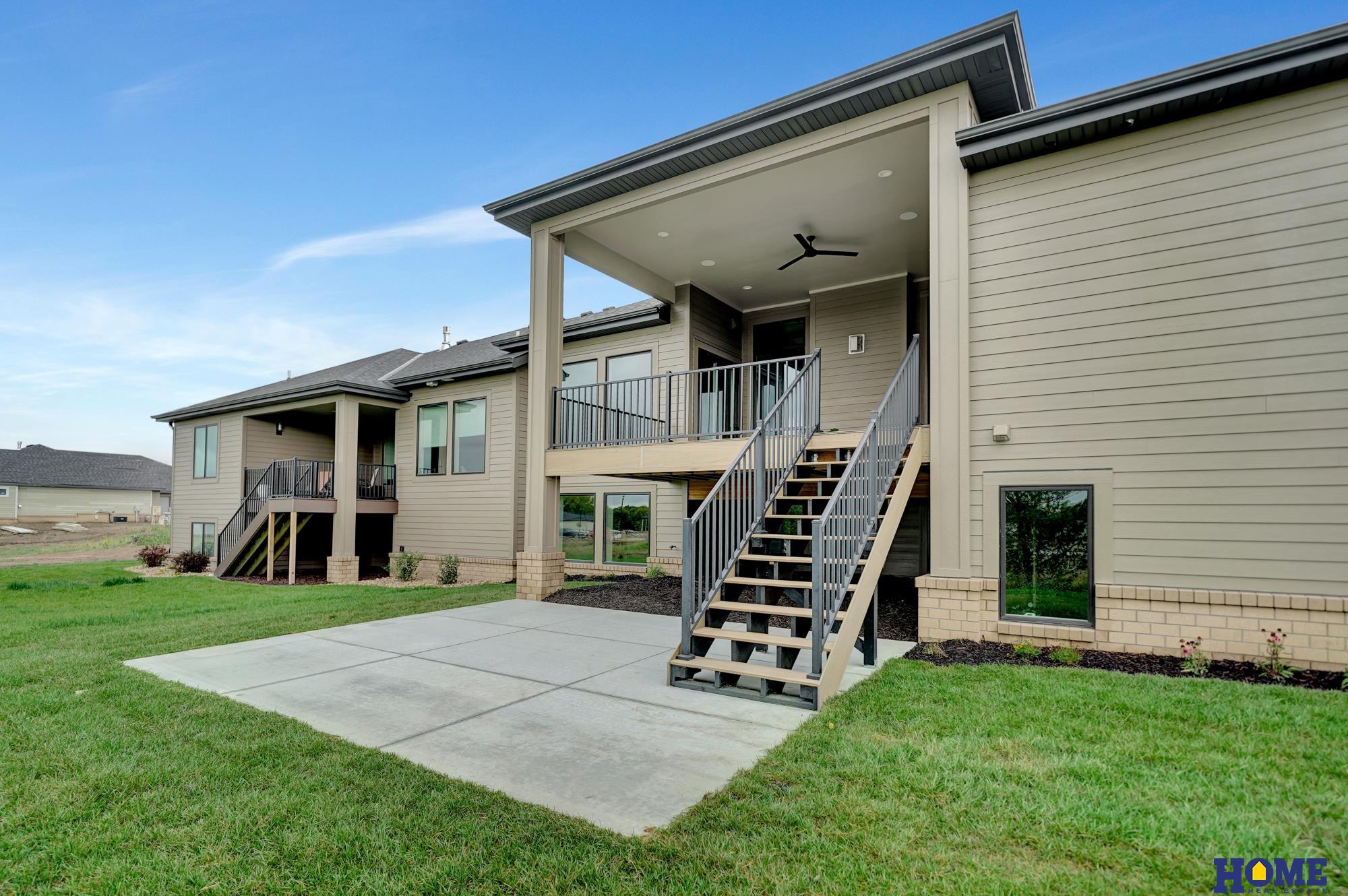 9733 Casa Colina Court