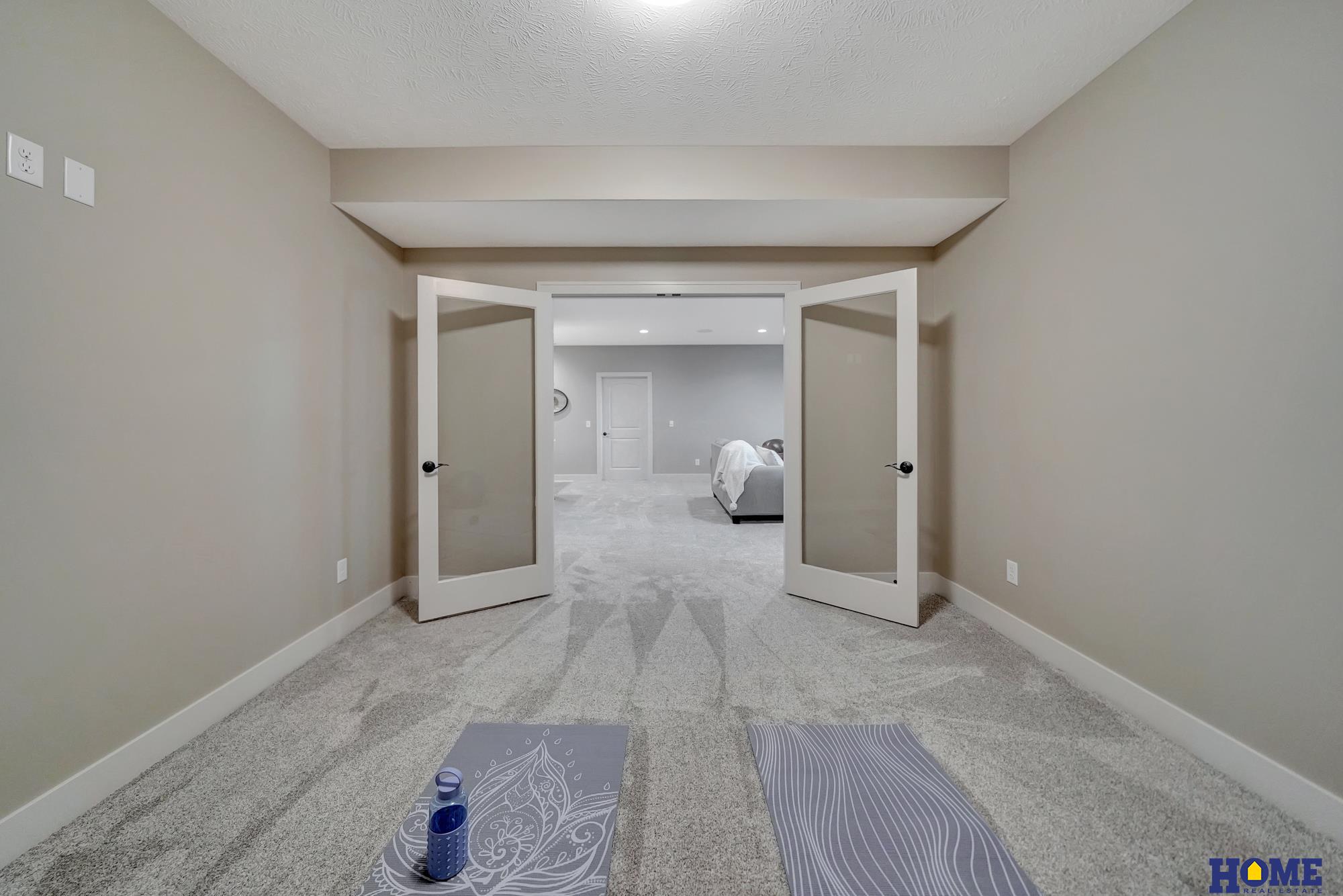 9733 Casa Colina Court