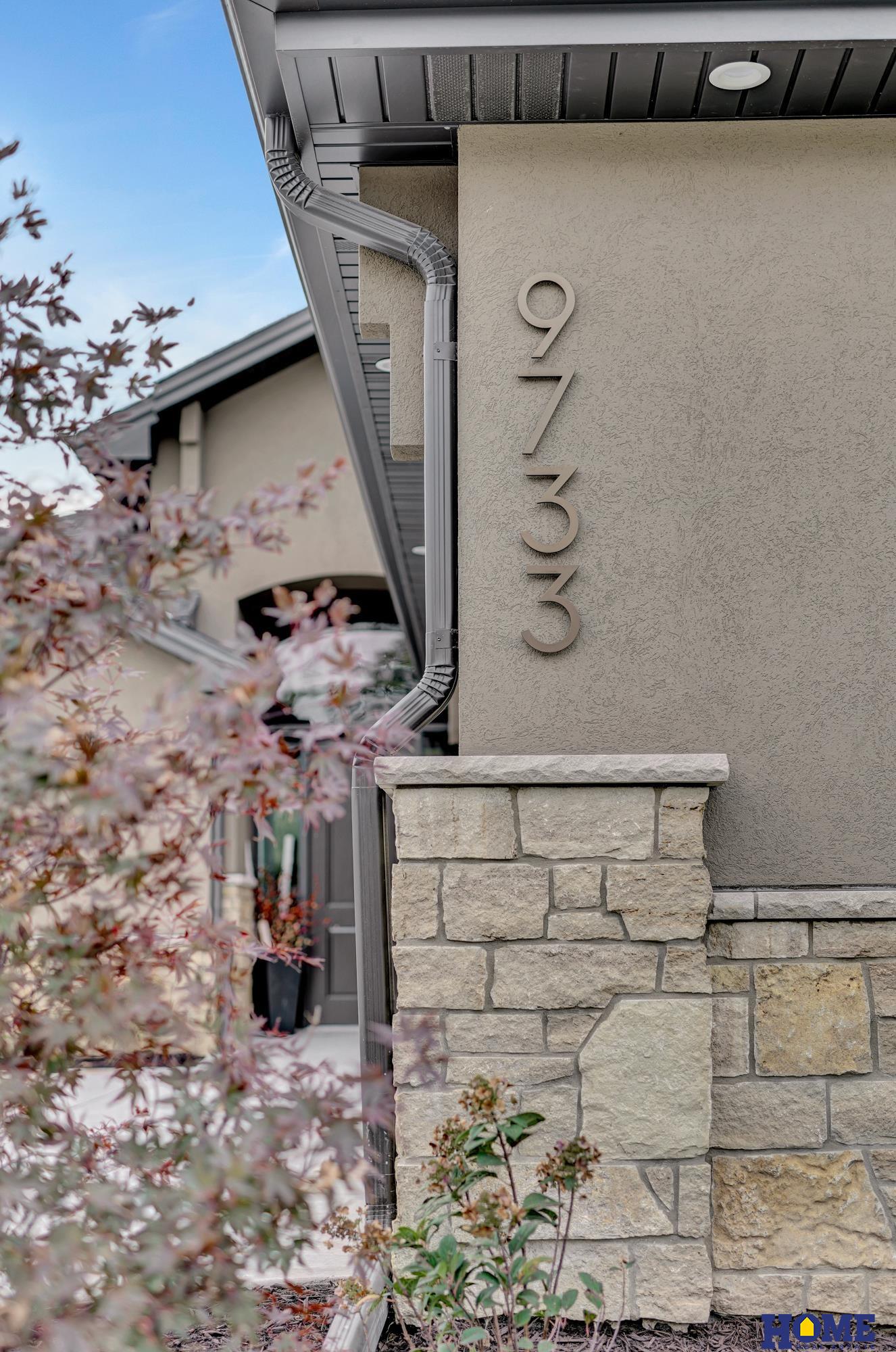 9733 Casa Colina Court