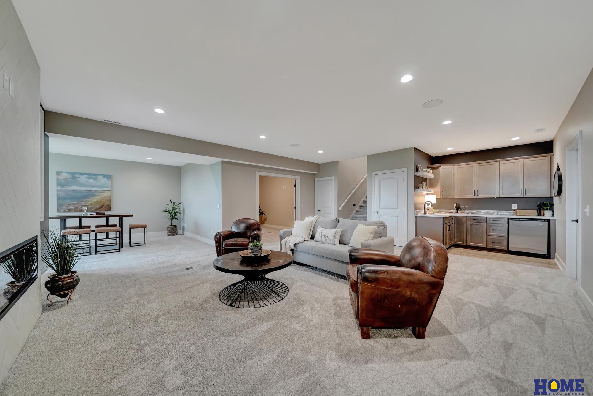 9733 Casa Colina Court