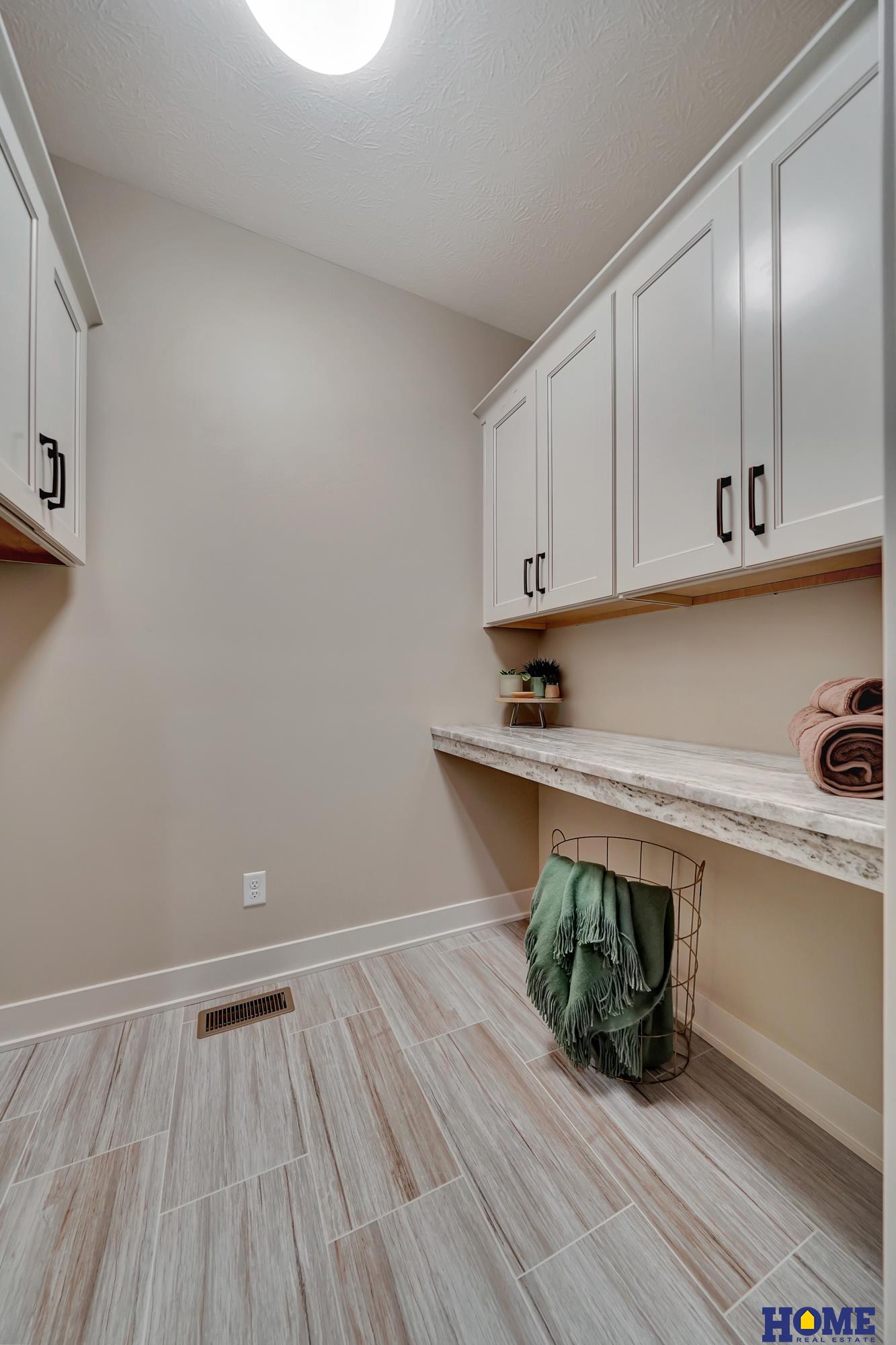 9733 Casa Colina Court