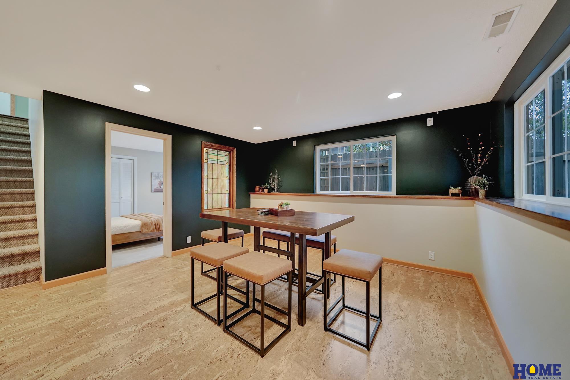 8140 Elizabeth Drive