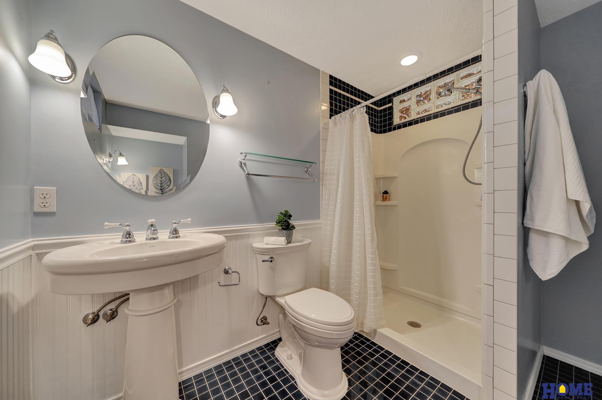 8140 Elizabeth Drive