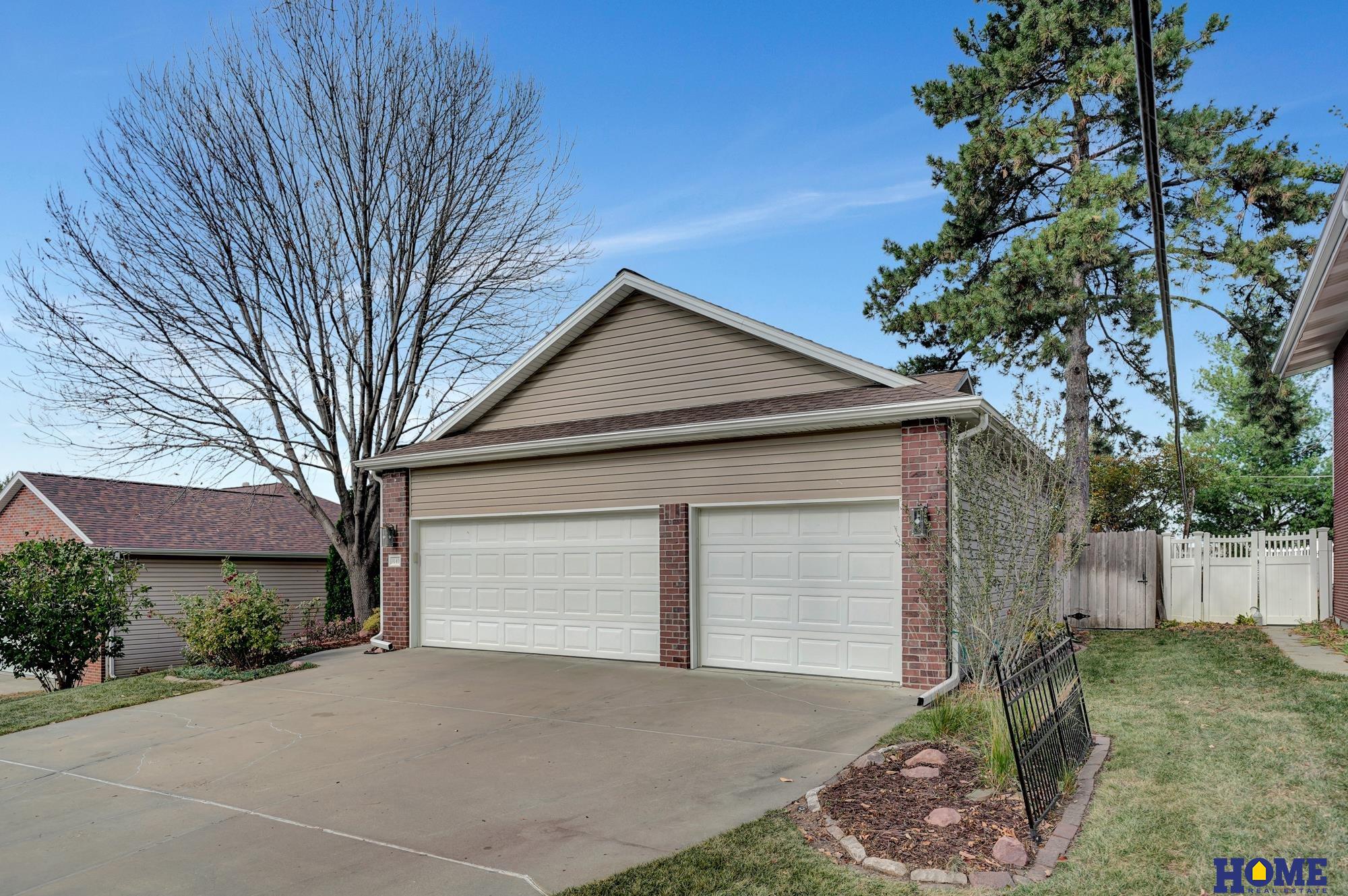 8140 Elizabeth Drive