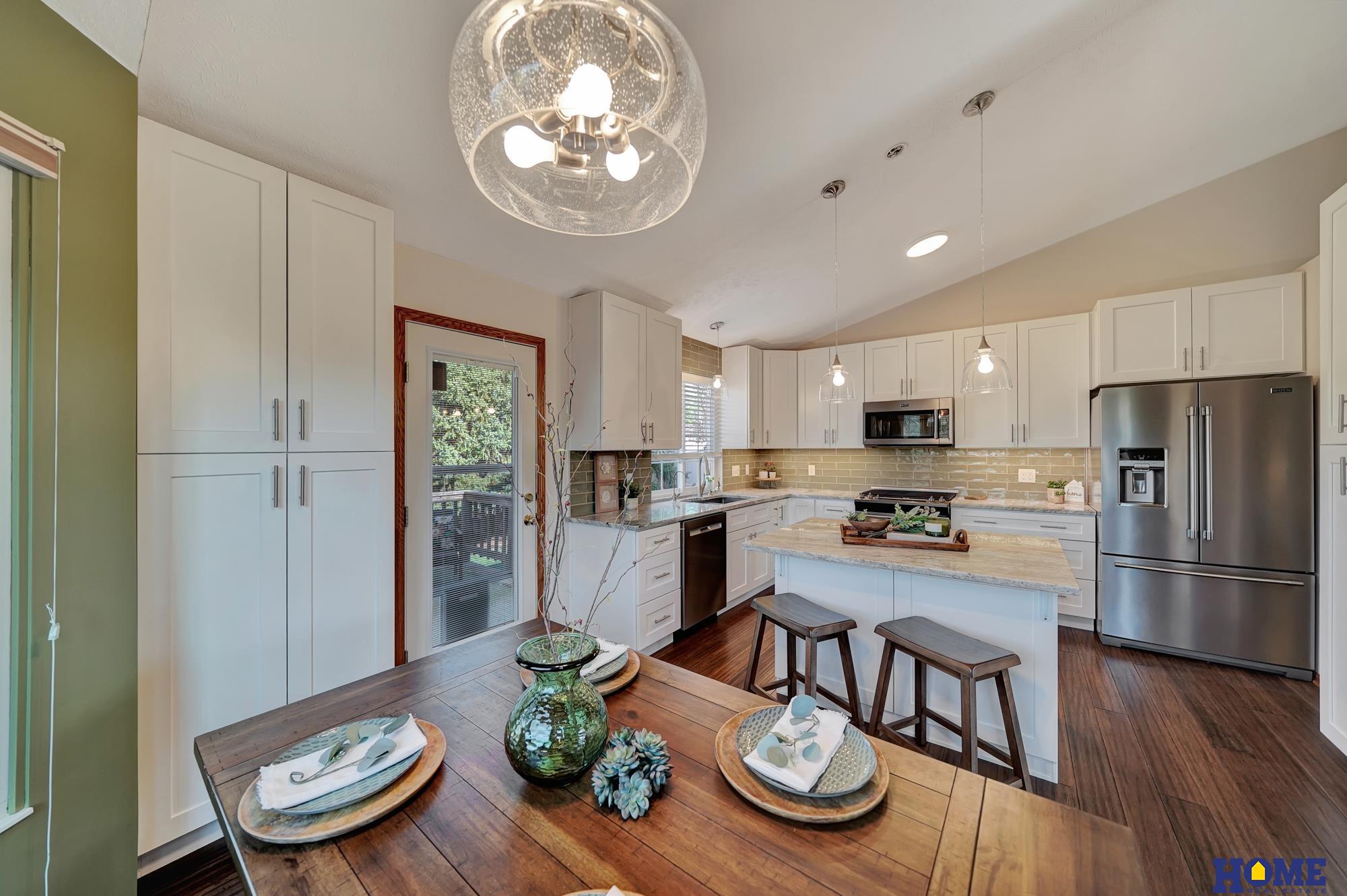 8140 Elizabeth Drive