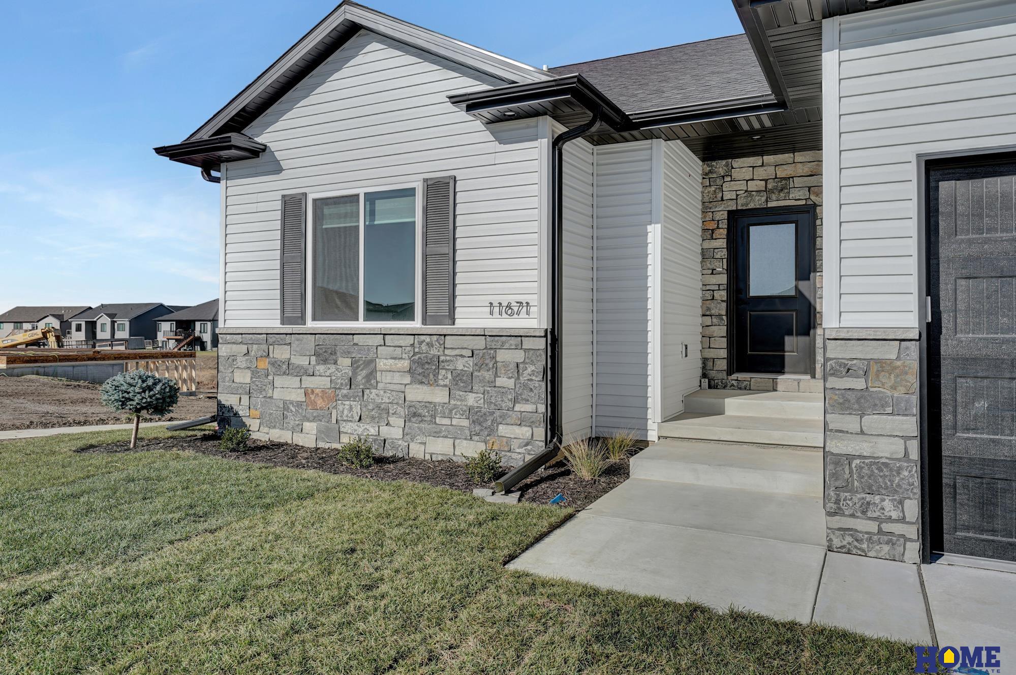 11671 N 145th Street