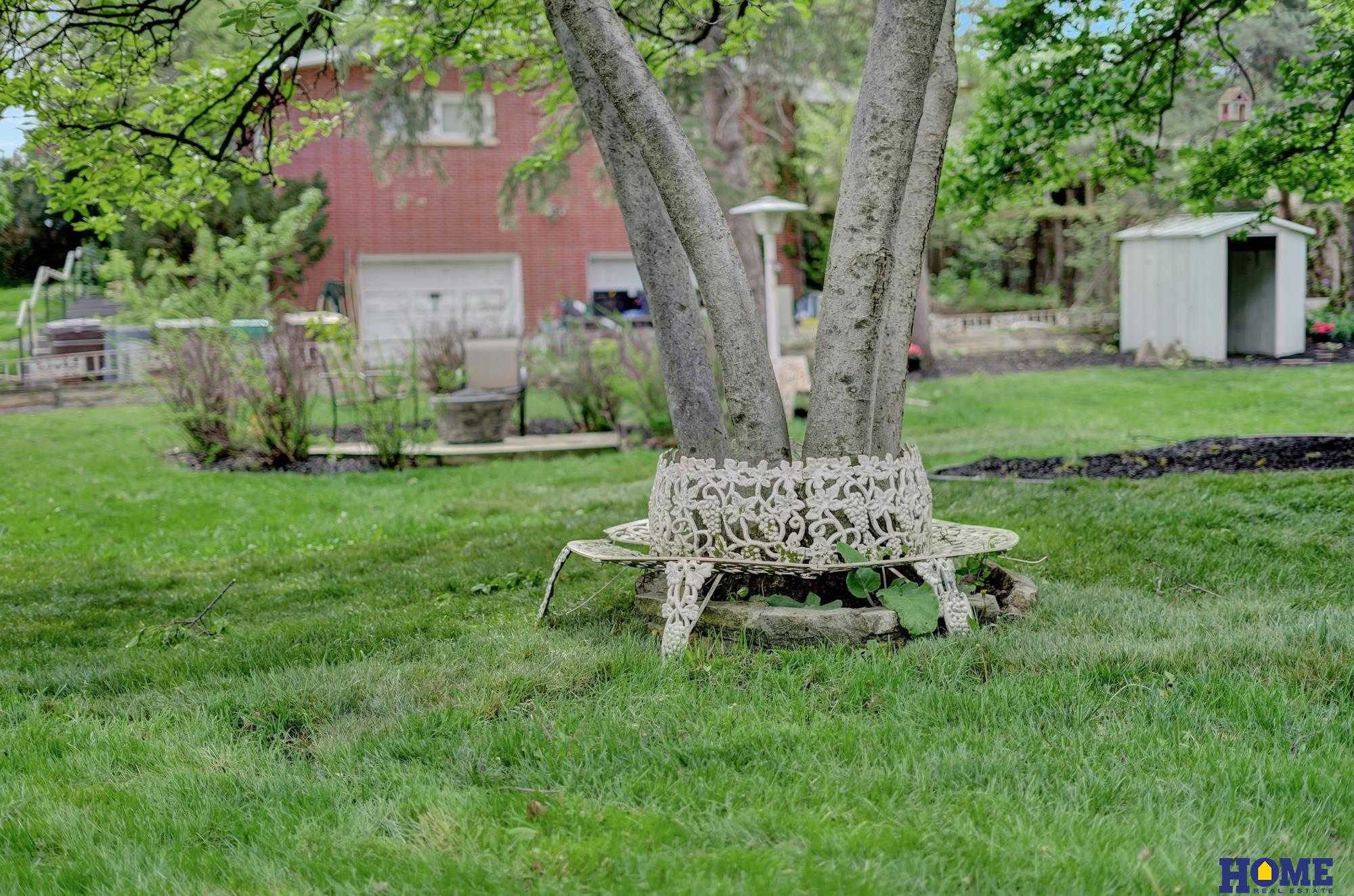 1700 Crestline Drive