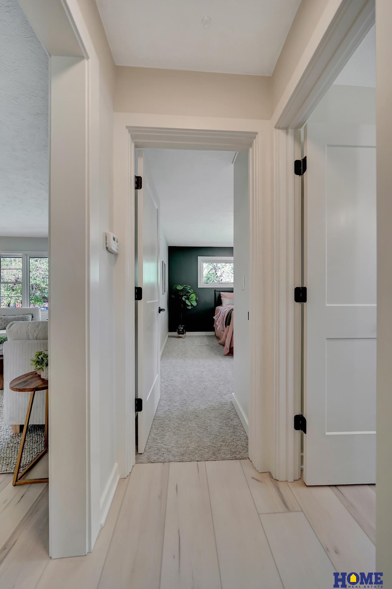 1700 Crestline Drive