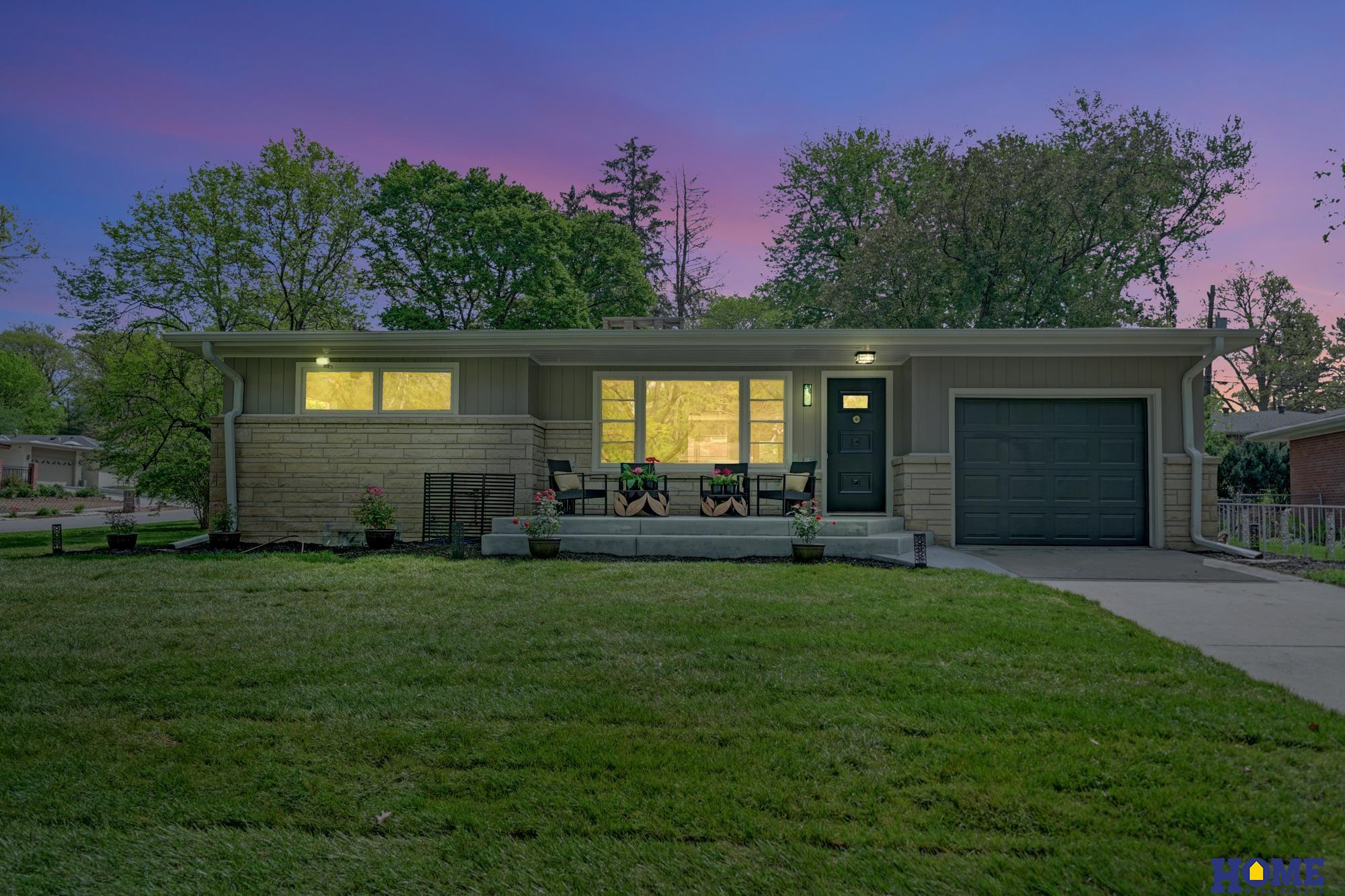 1700 Crestline Drive