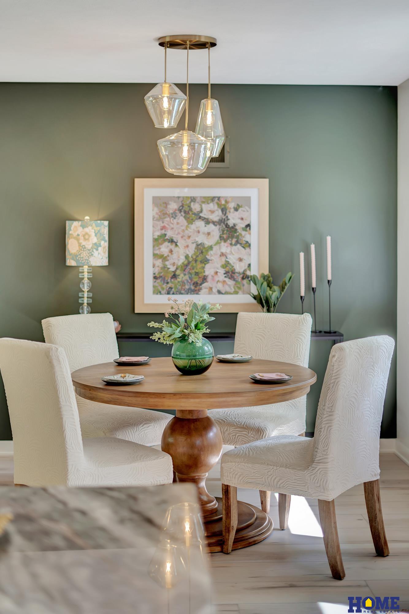 1700 Crestline Drive