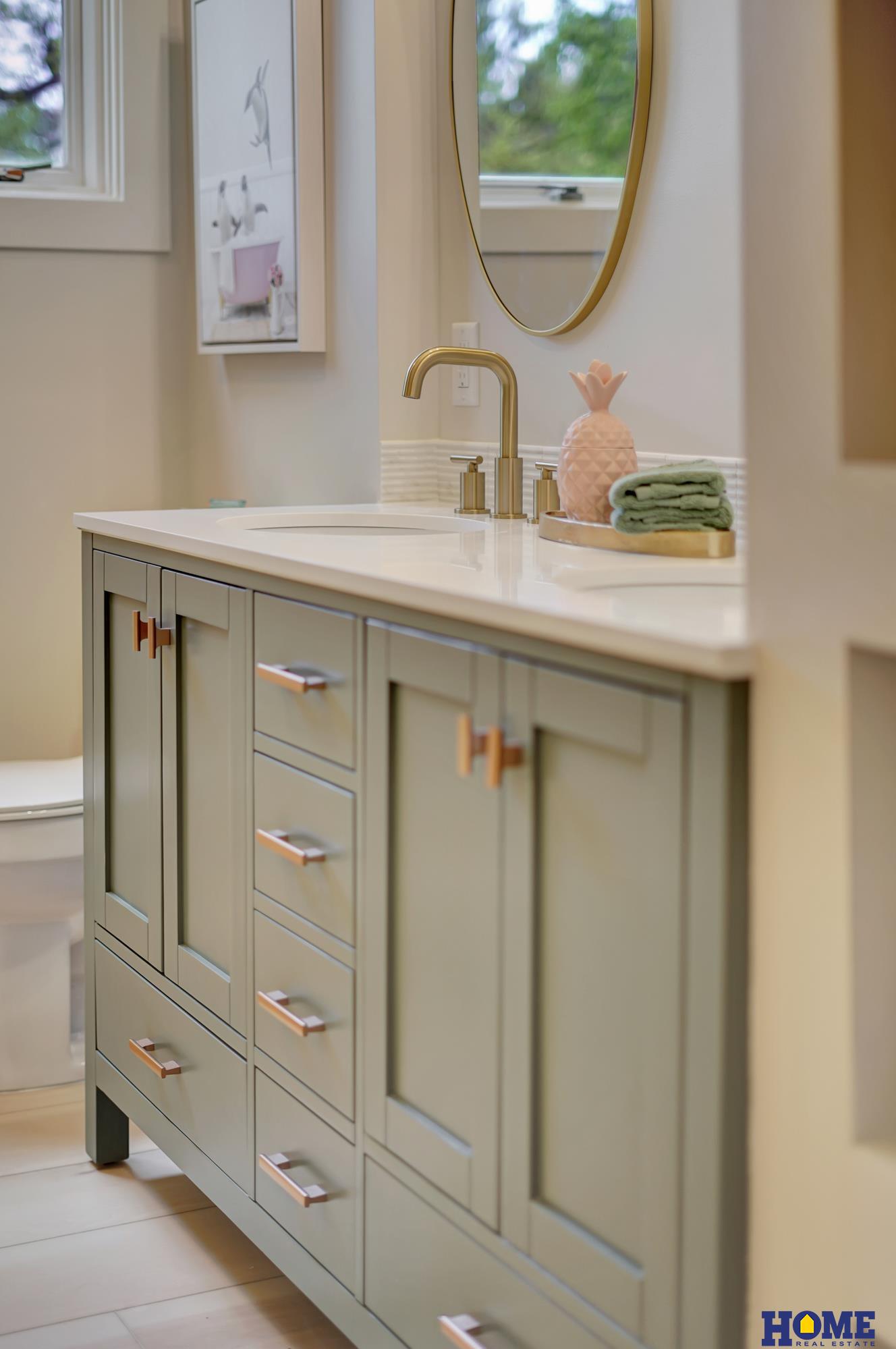 1700 Crestline Drive