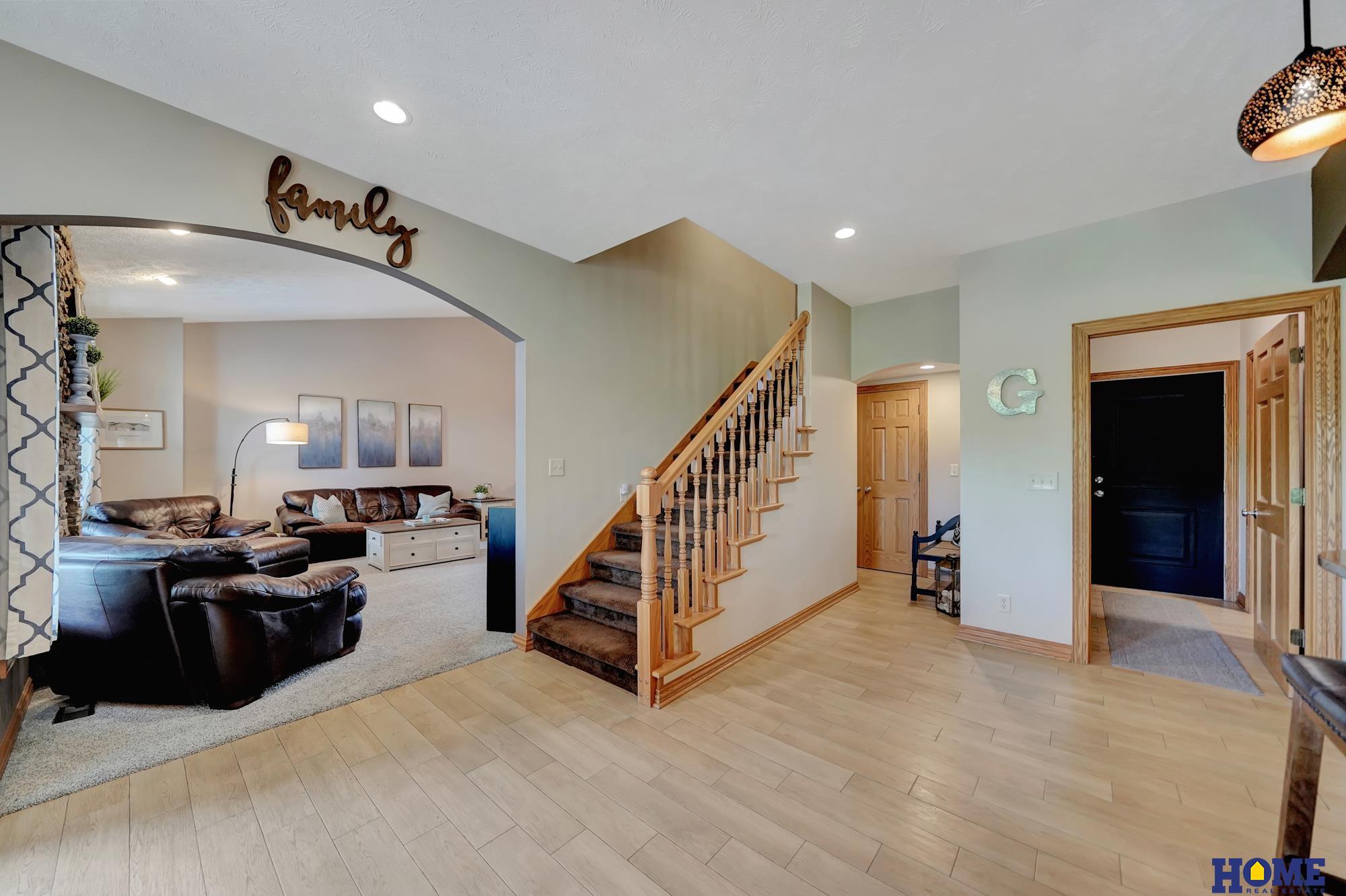 6233 Blackstone Road