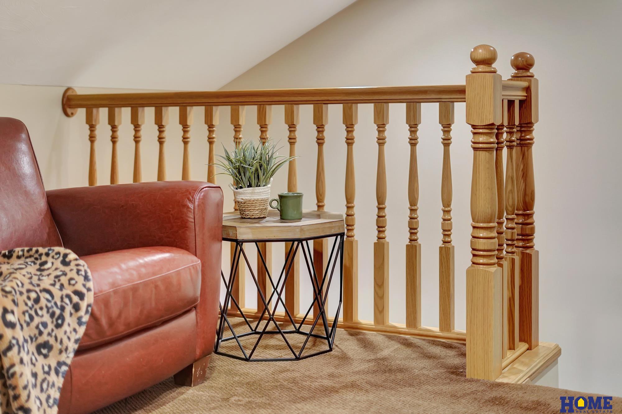 6233 Blackstone Road