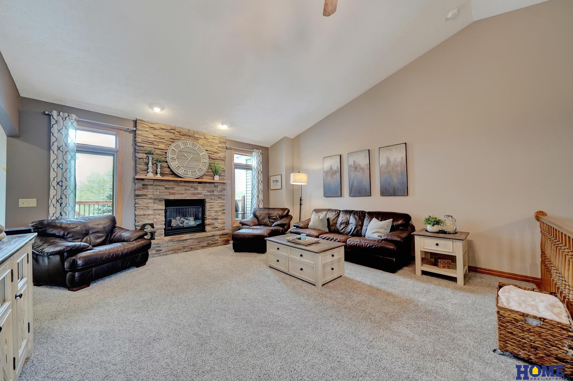 6233 Blackstone Road