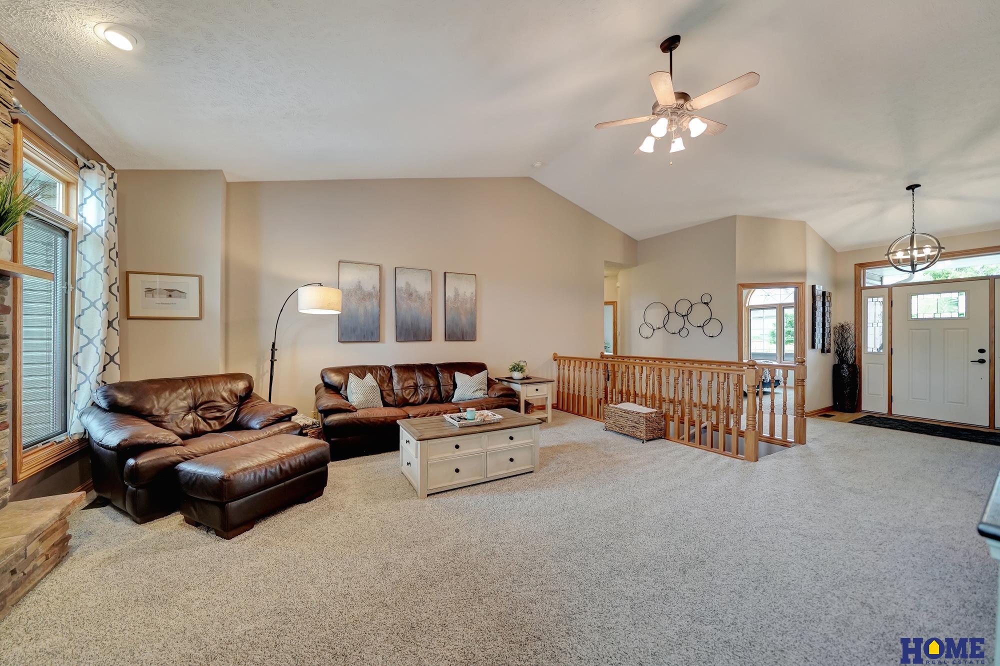 6233 Blackstone Road