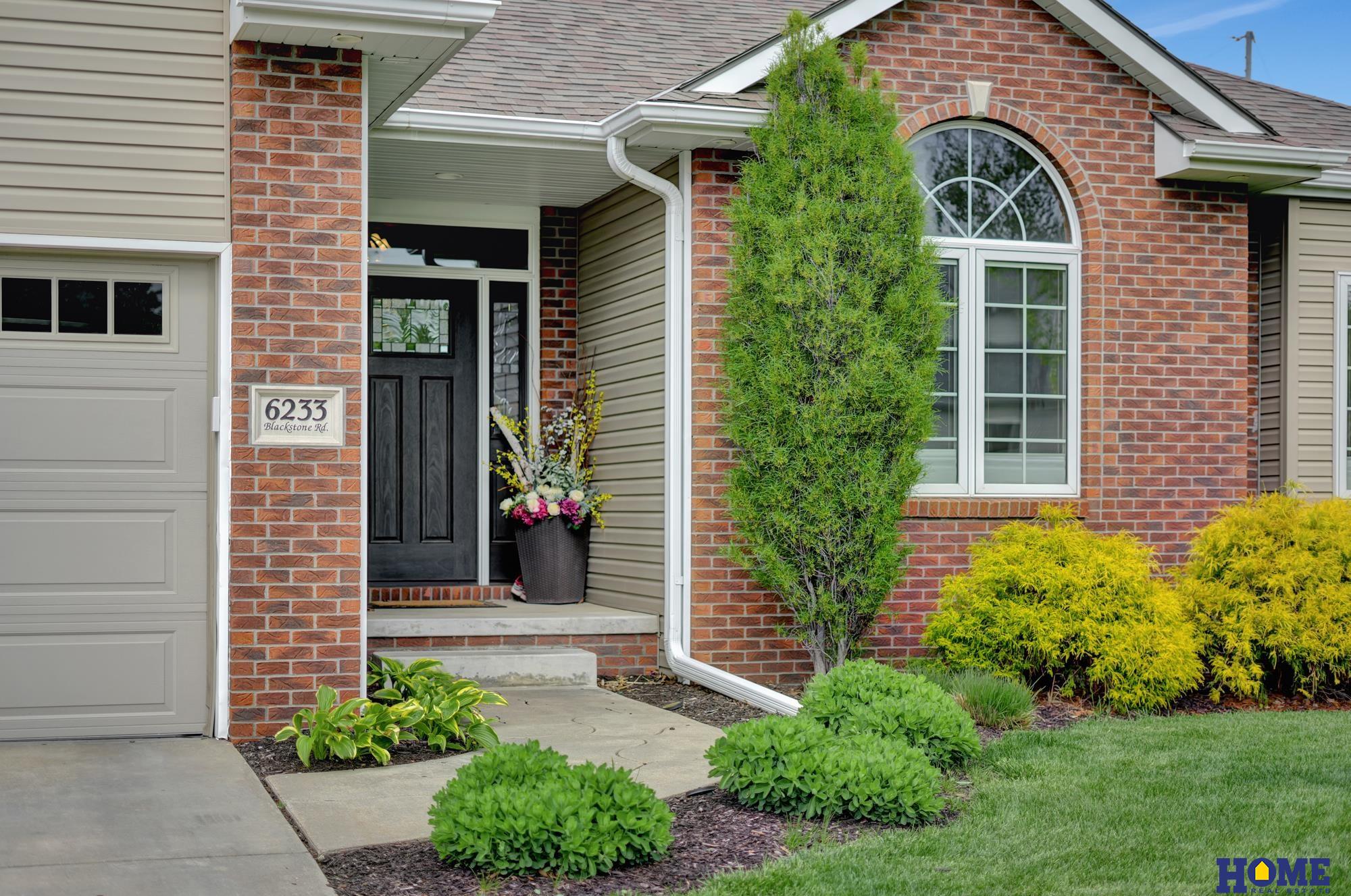 6233 Blackstone Road