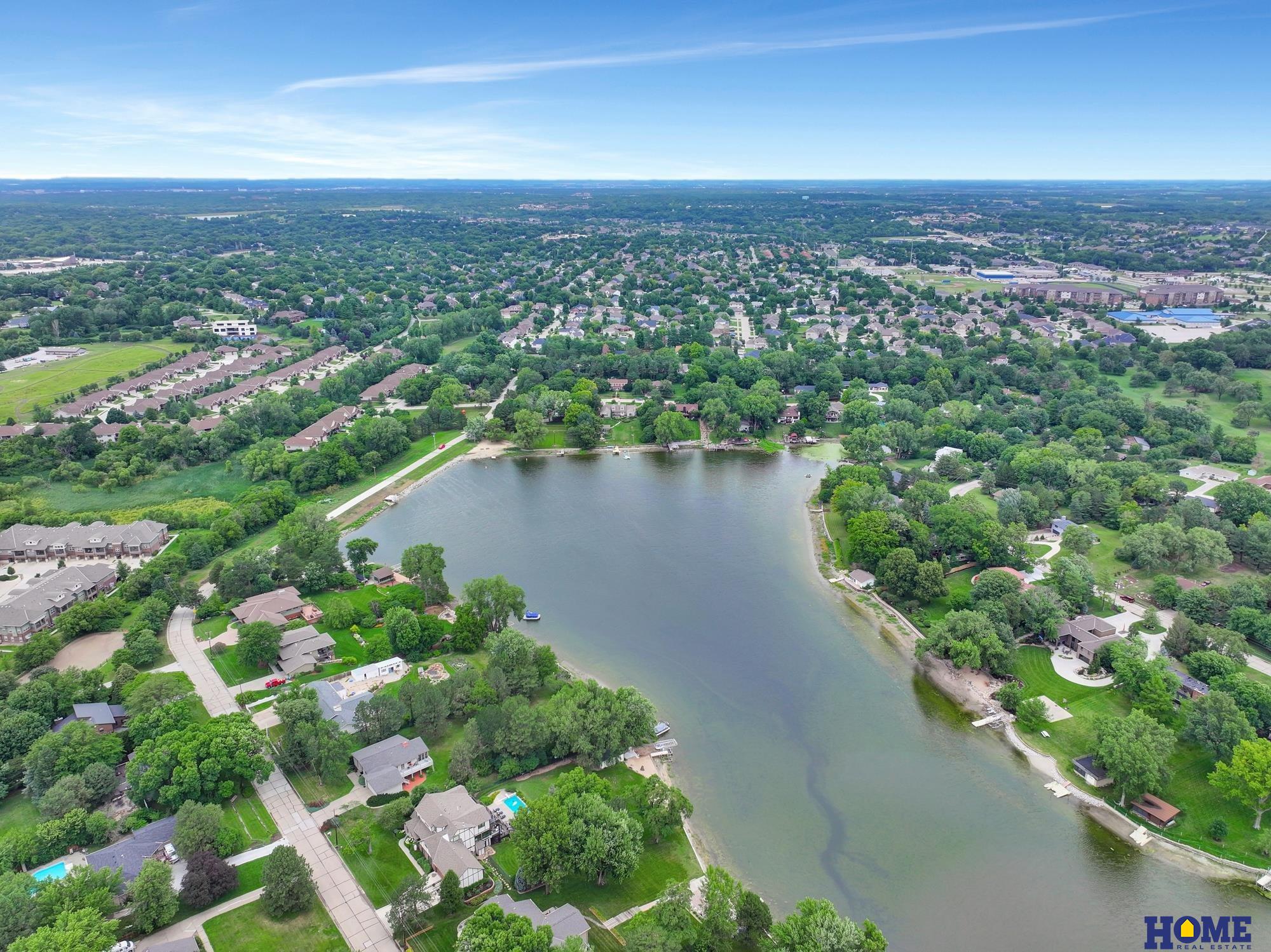 8040 Northshore Drive