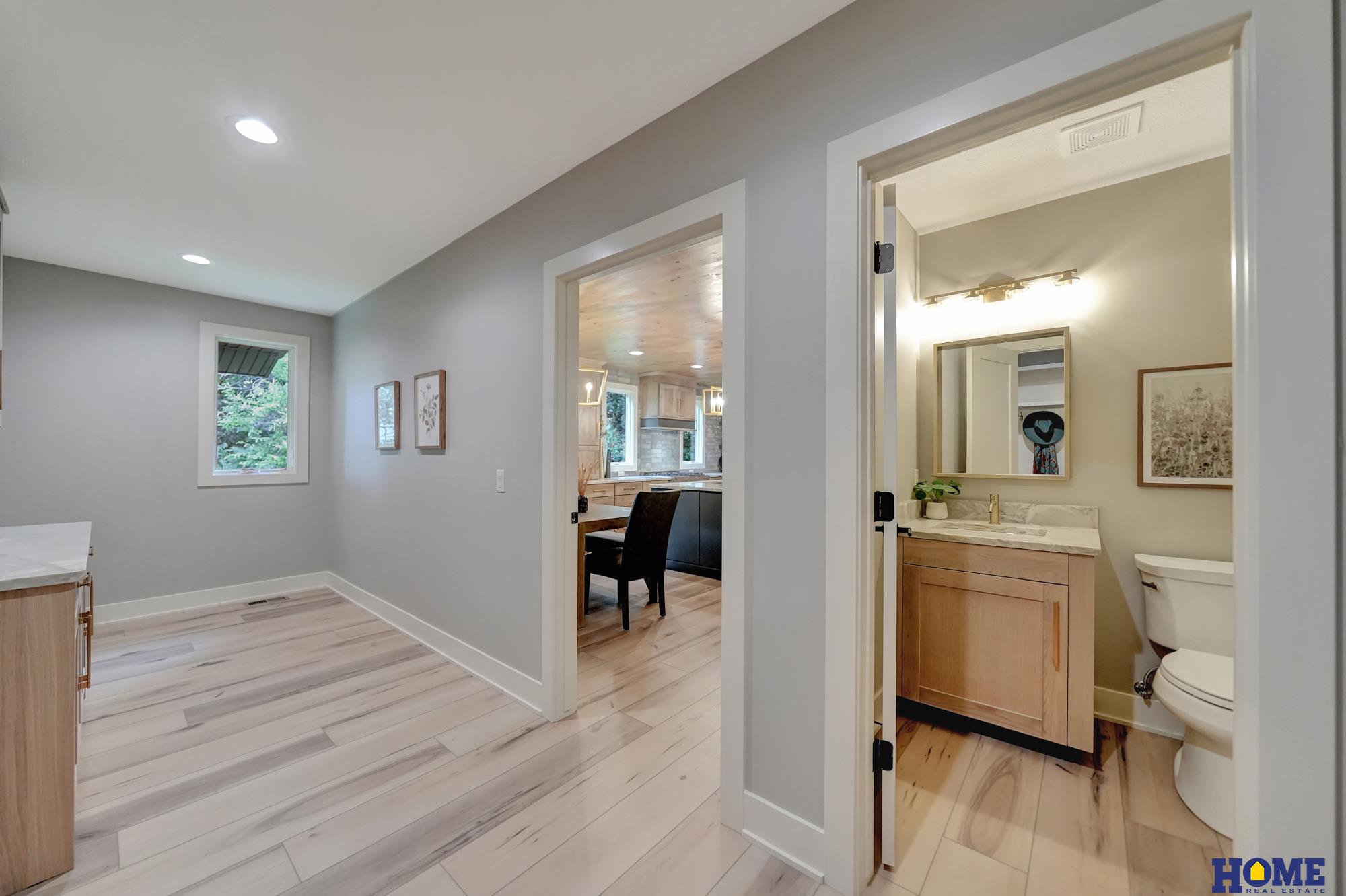 8040 Northshore Drive