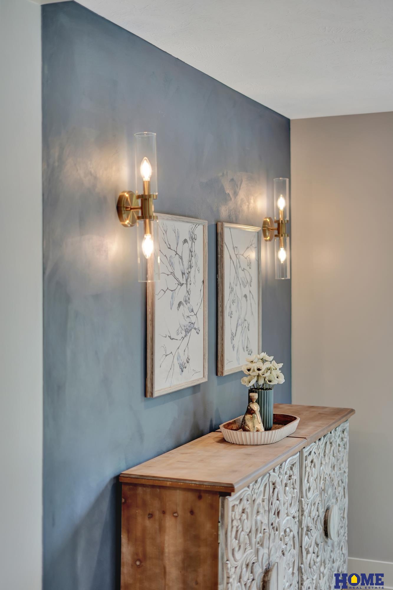 8040 Northshore Drive