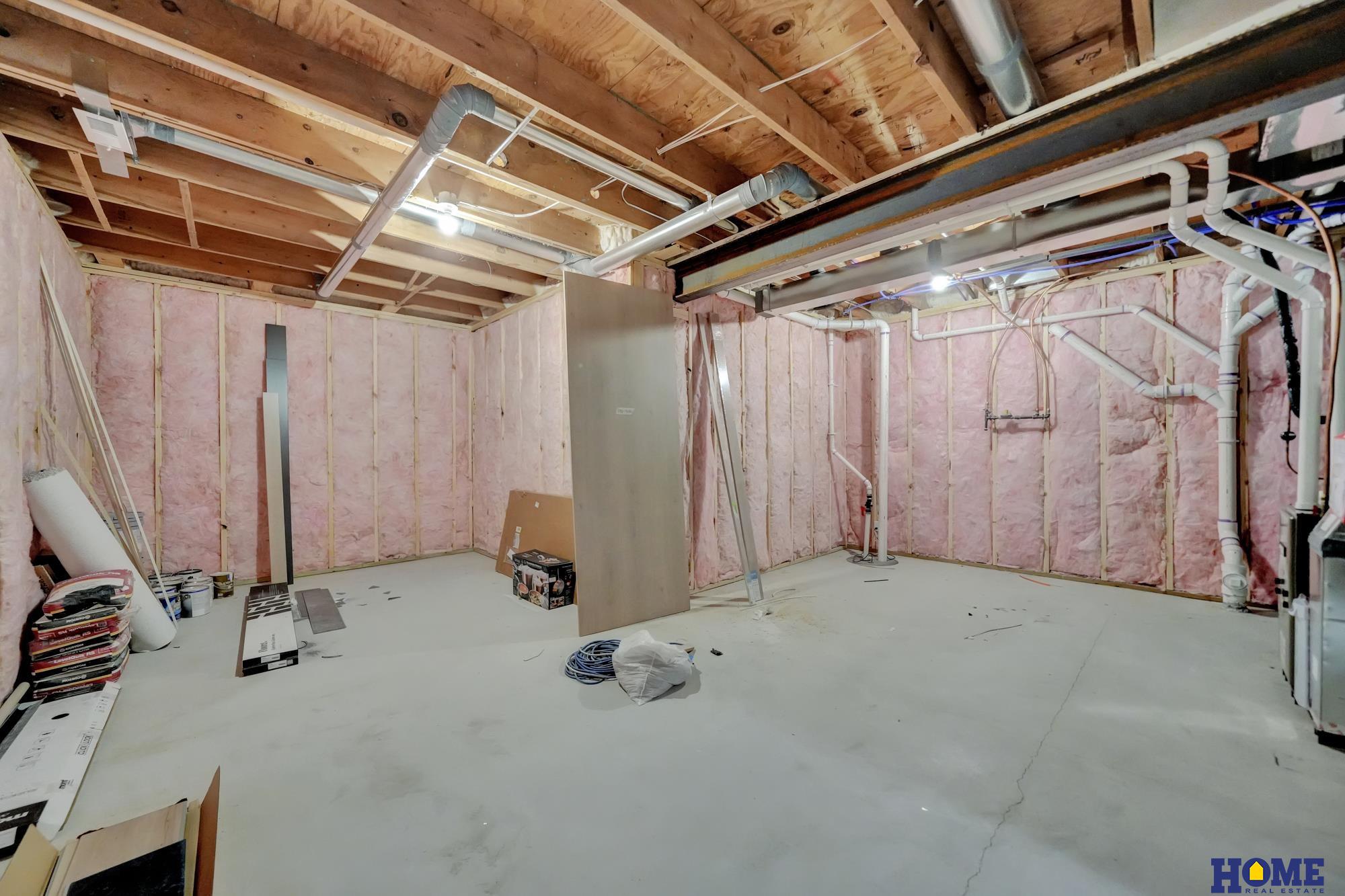 8040 Northshore Drive