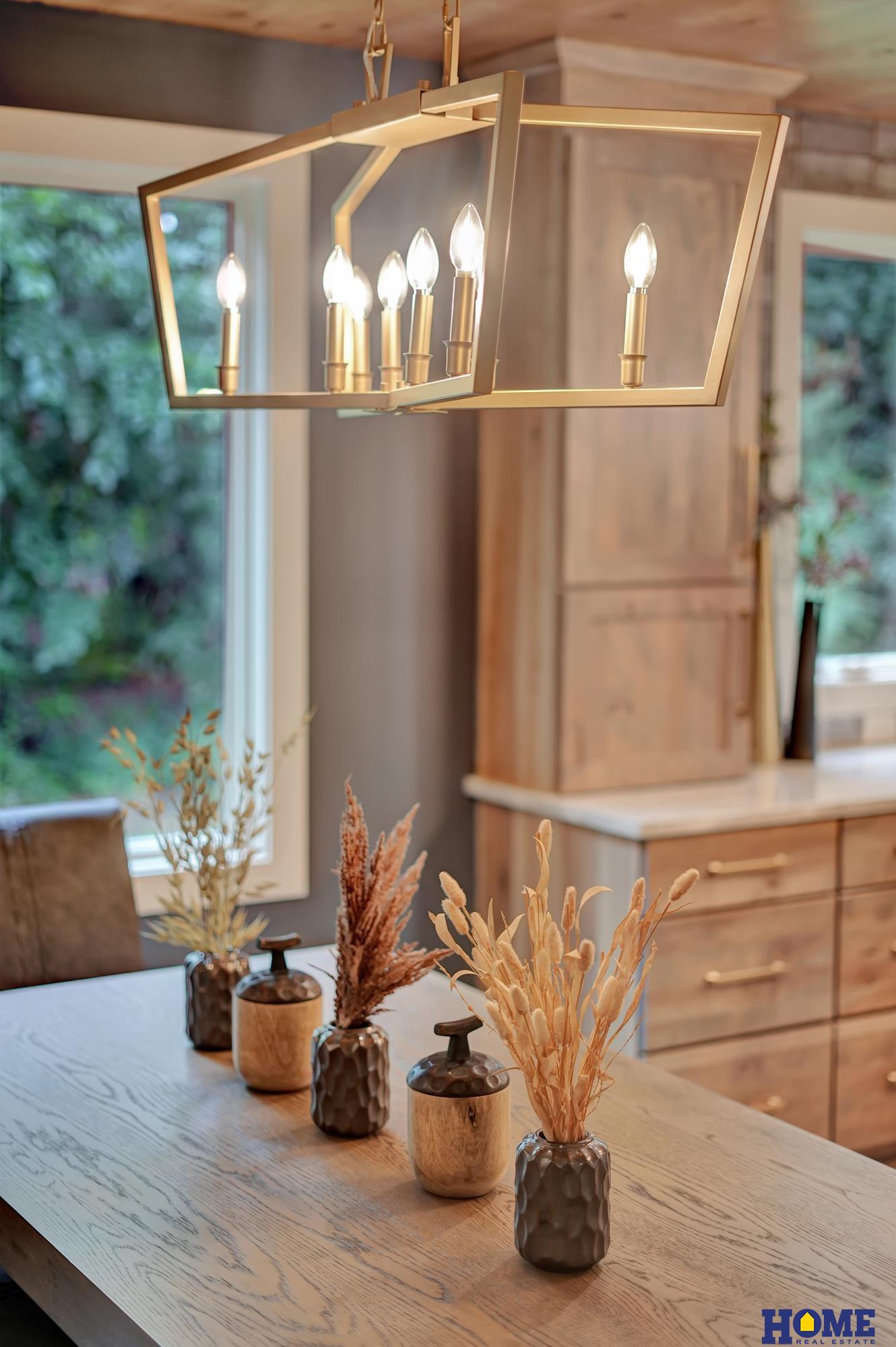 8040 Northshore Drive