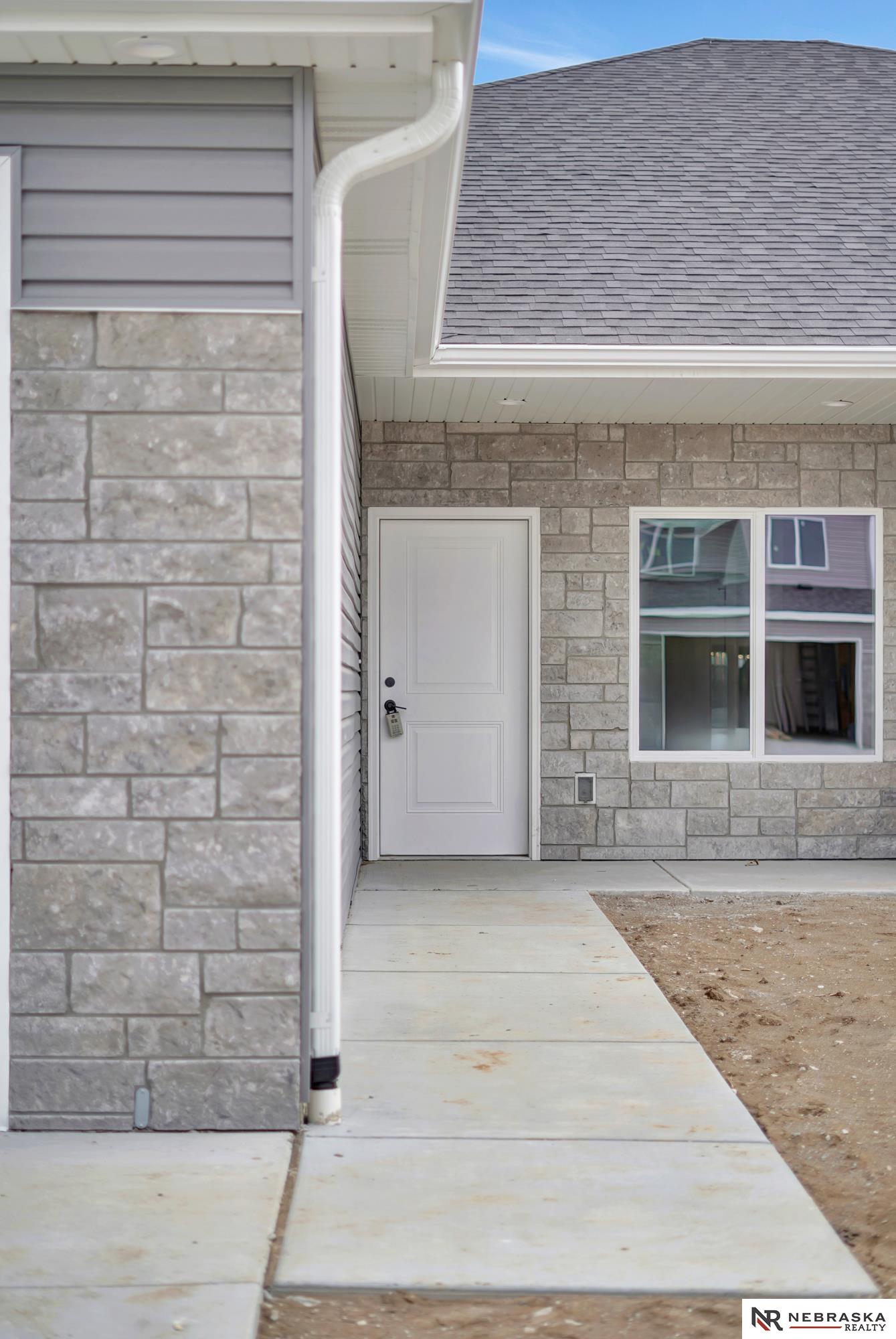 4353 Woodside Village Drive