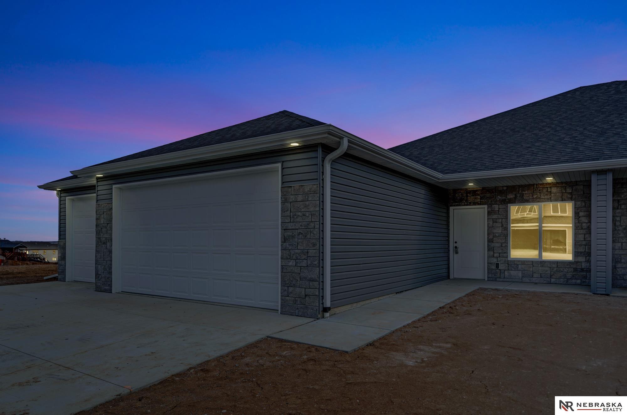 4353 Woodside Village Drive