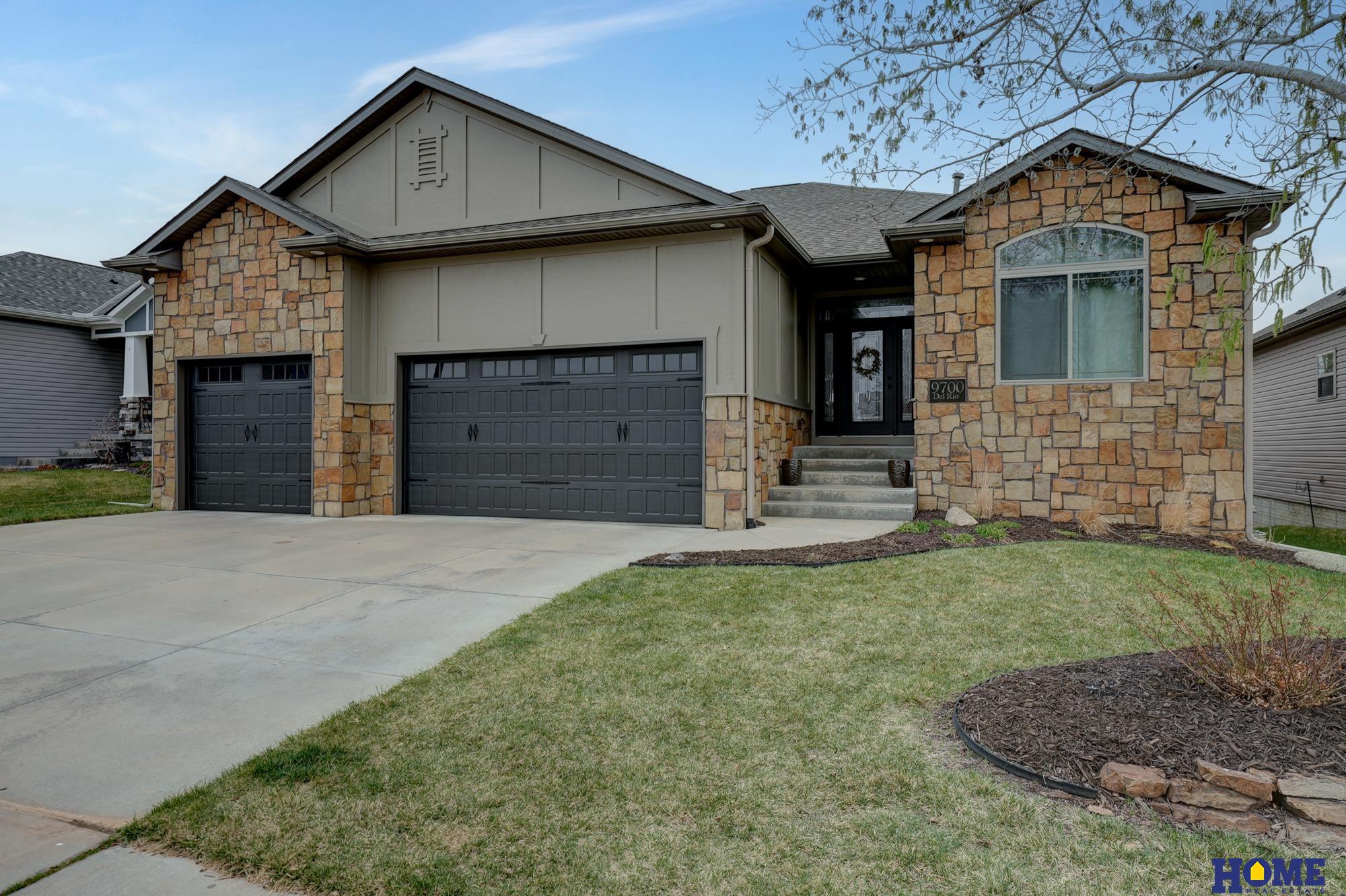 9700 Del Rio Drive