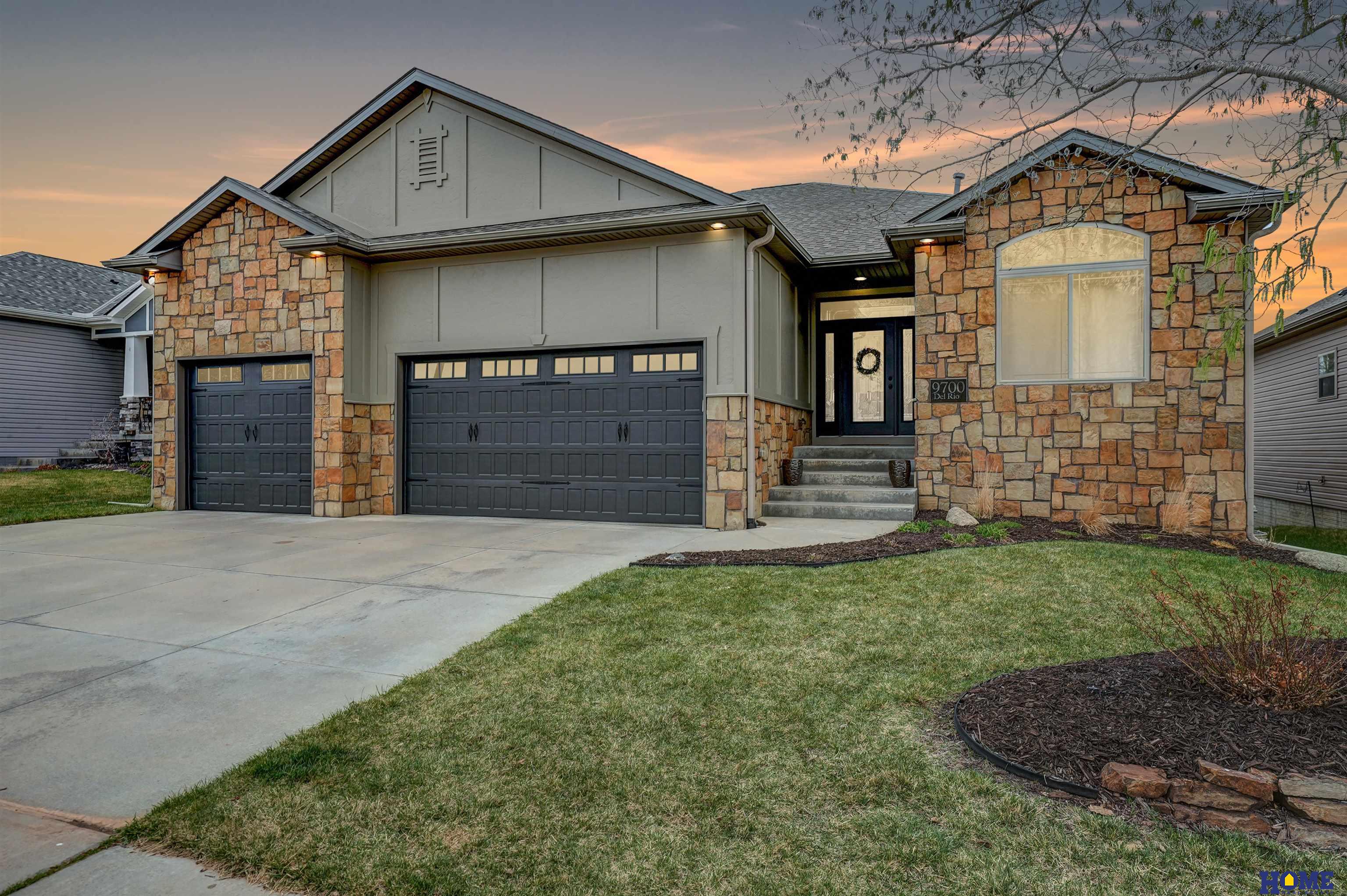 9700 Del Rio Drive