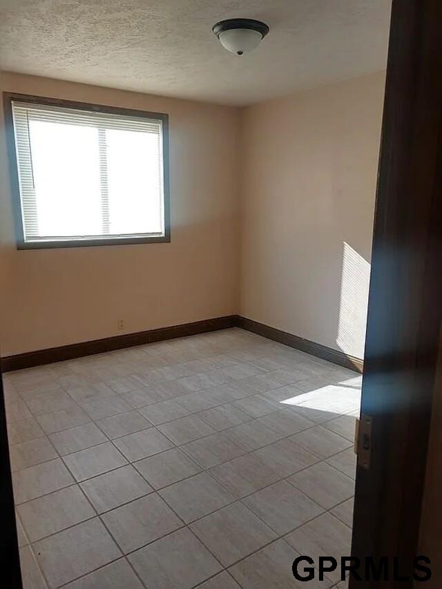 3821 Saint Paul Avenue