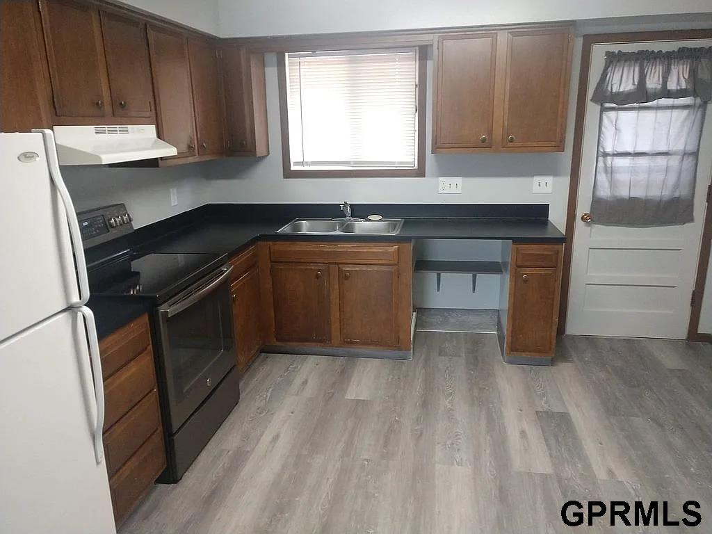 3821 Saint Paul Avenue