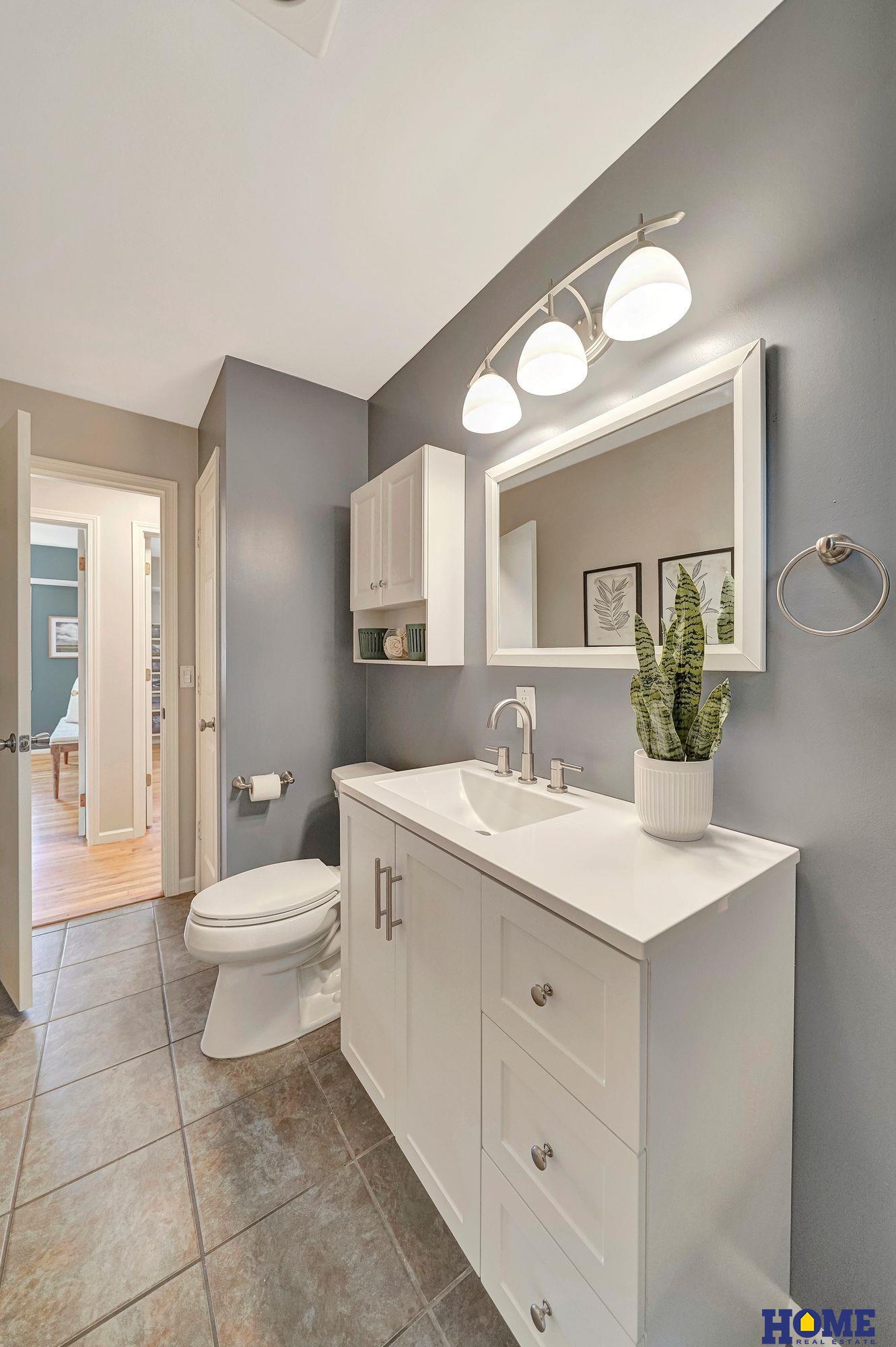 7145 Holdrege Street