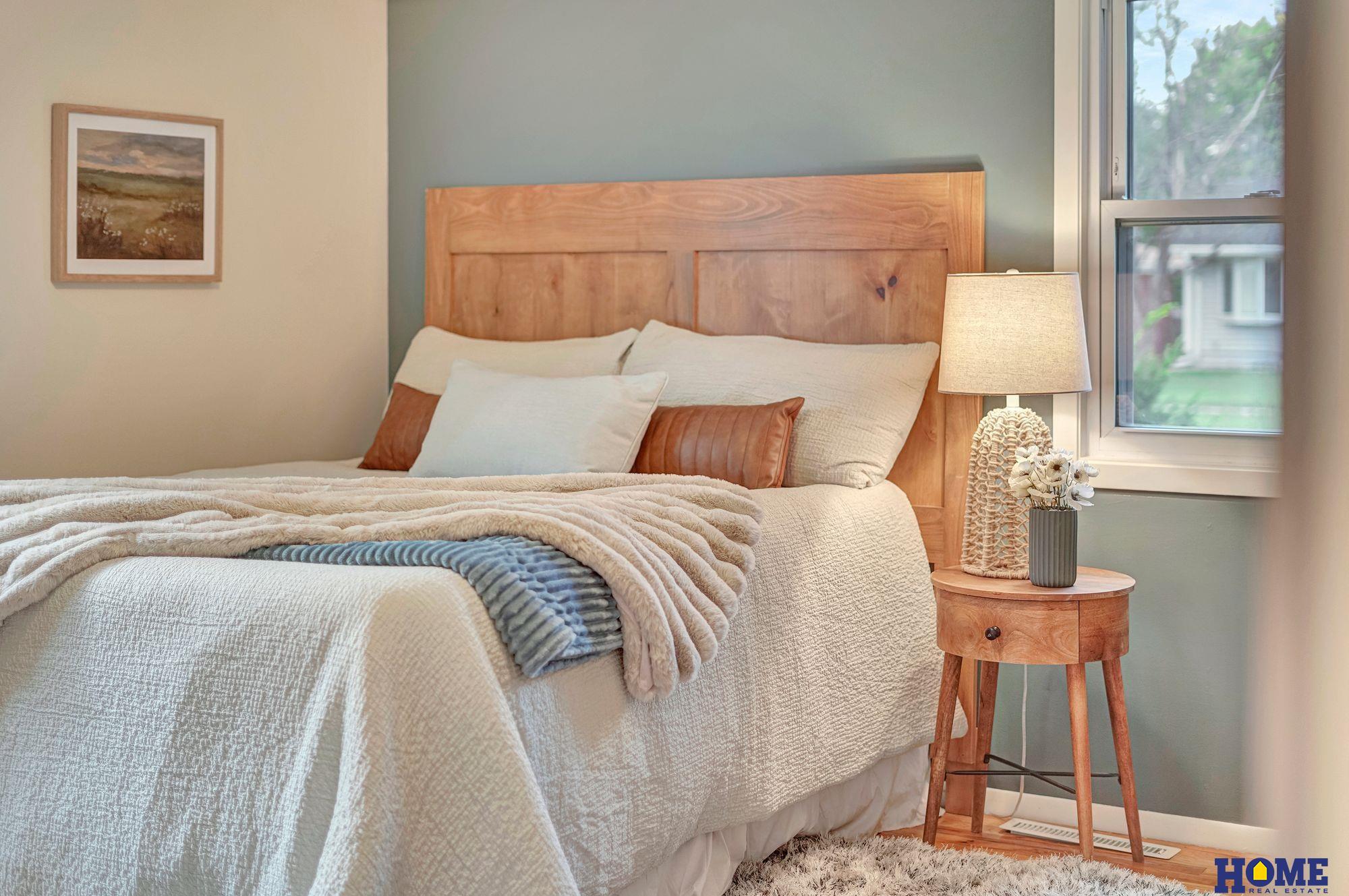 7145 Holdrege Street