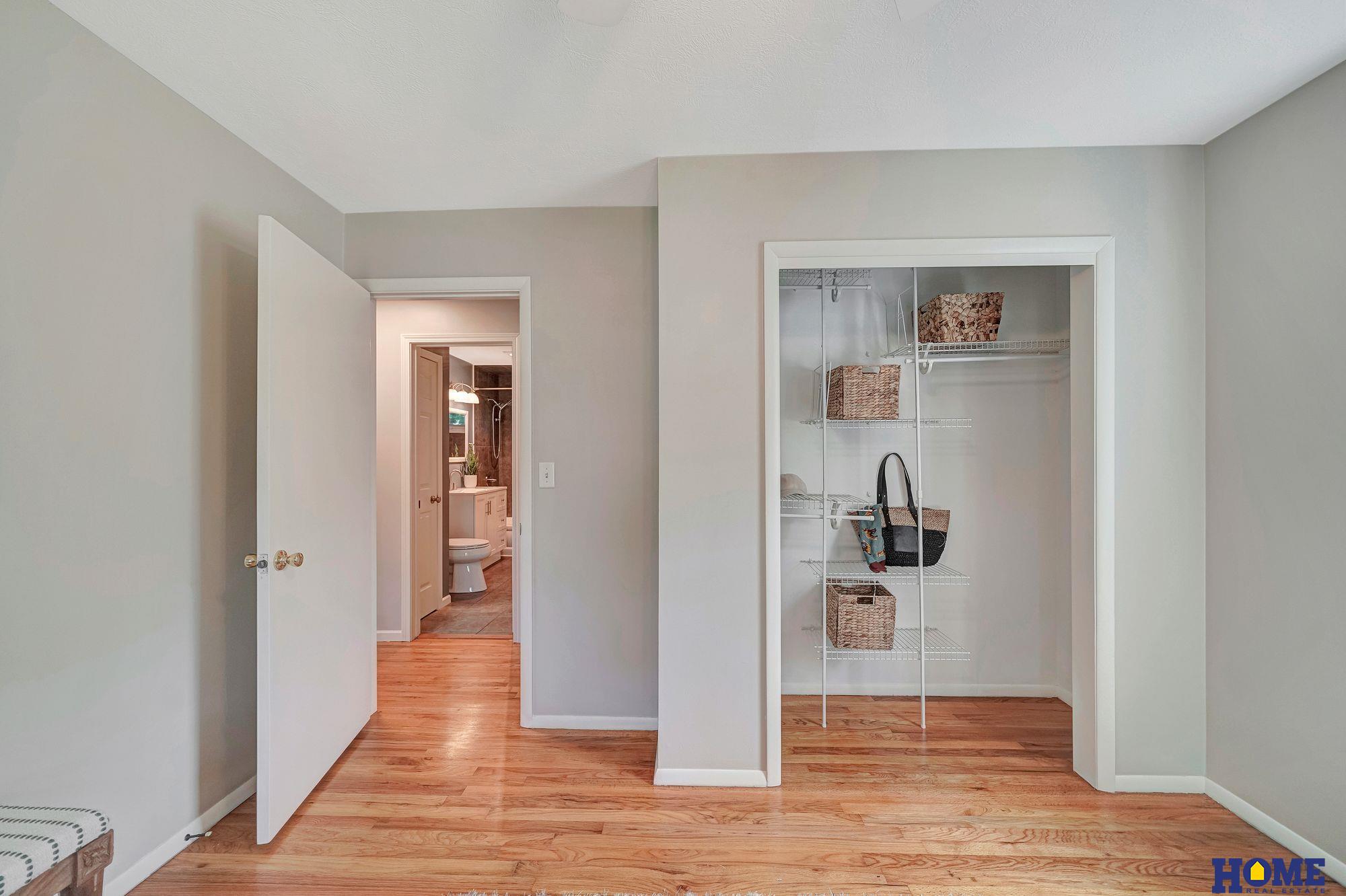 7145 Holdrege Street