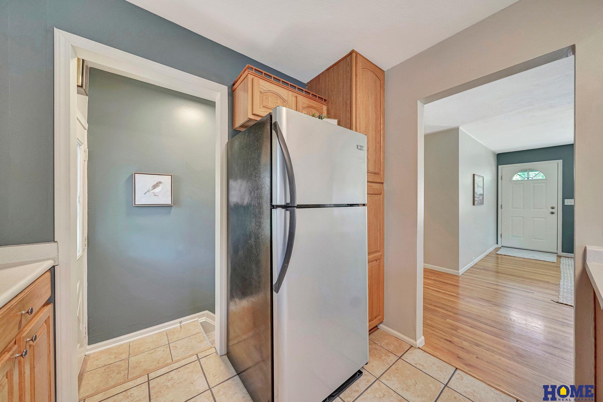 7145 Holdrege Street