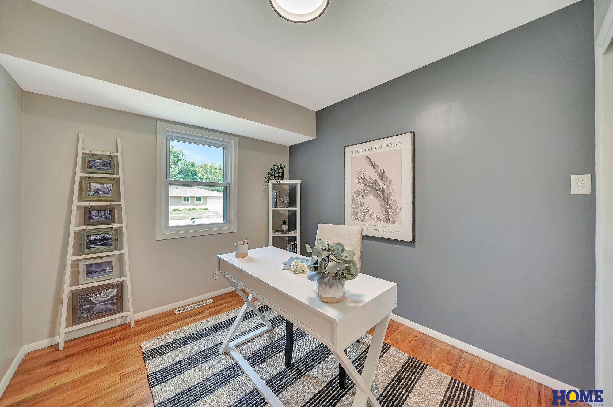 7145 Holdrege Street