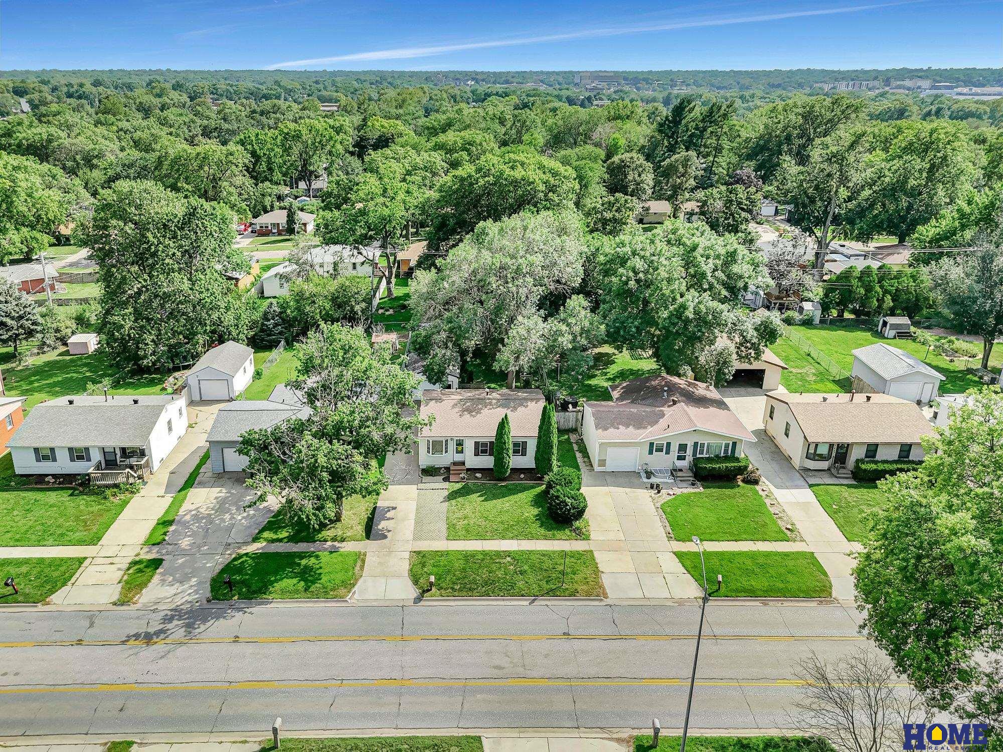 7145 Holdrege Street