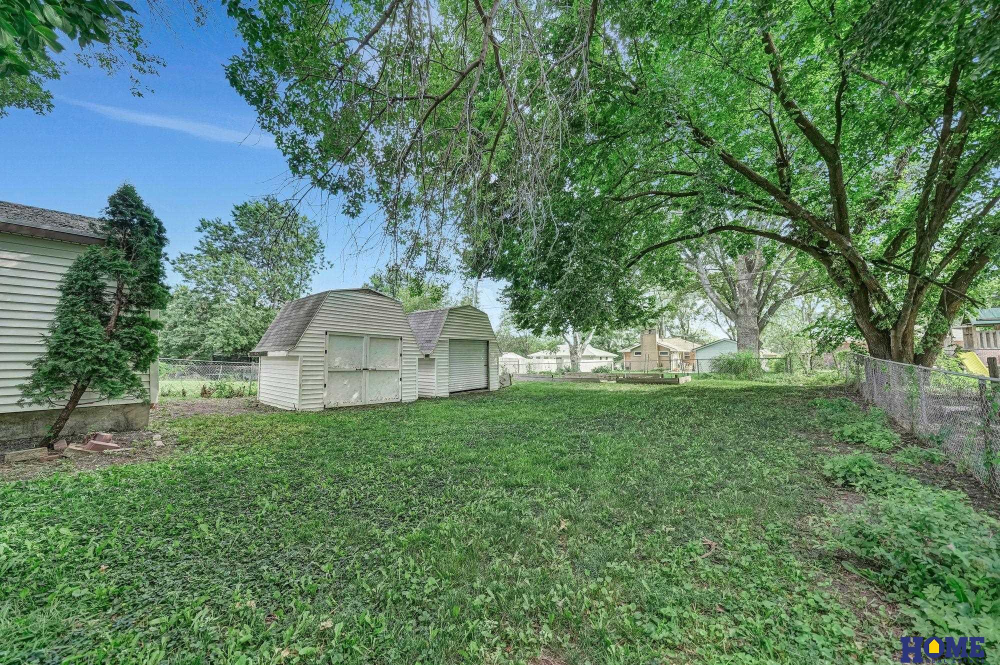 7145 Holdrege Street