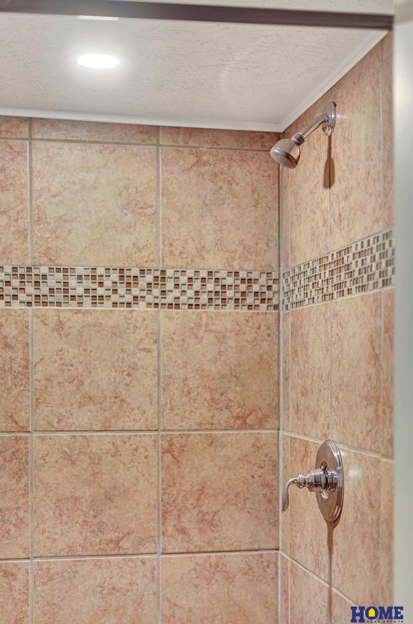 7145 Holdrege Street