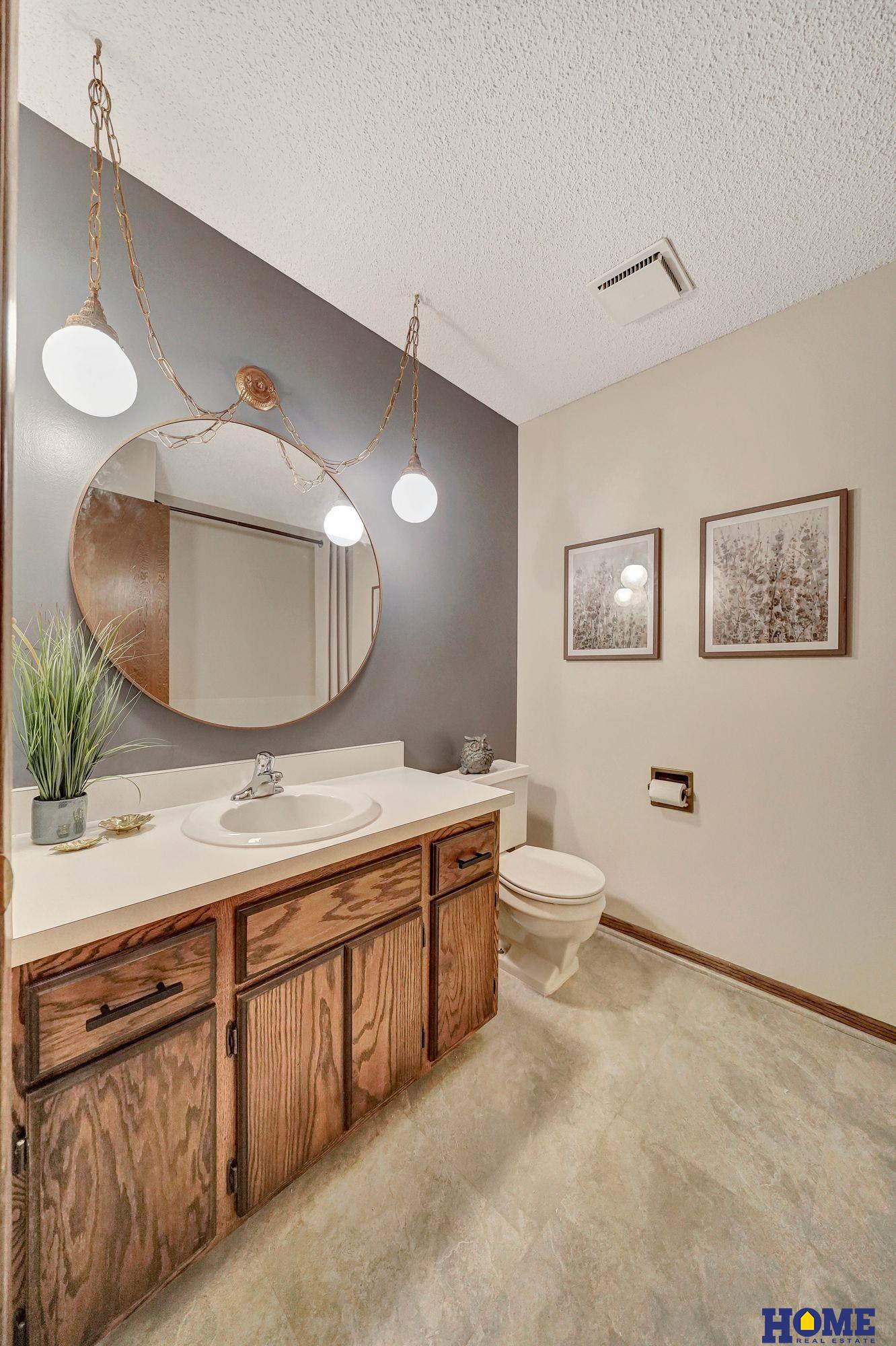 5316 S 65th Street Circle