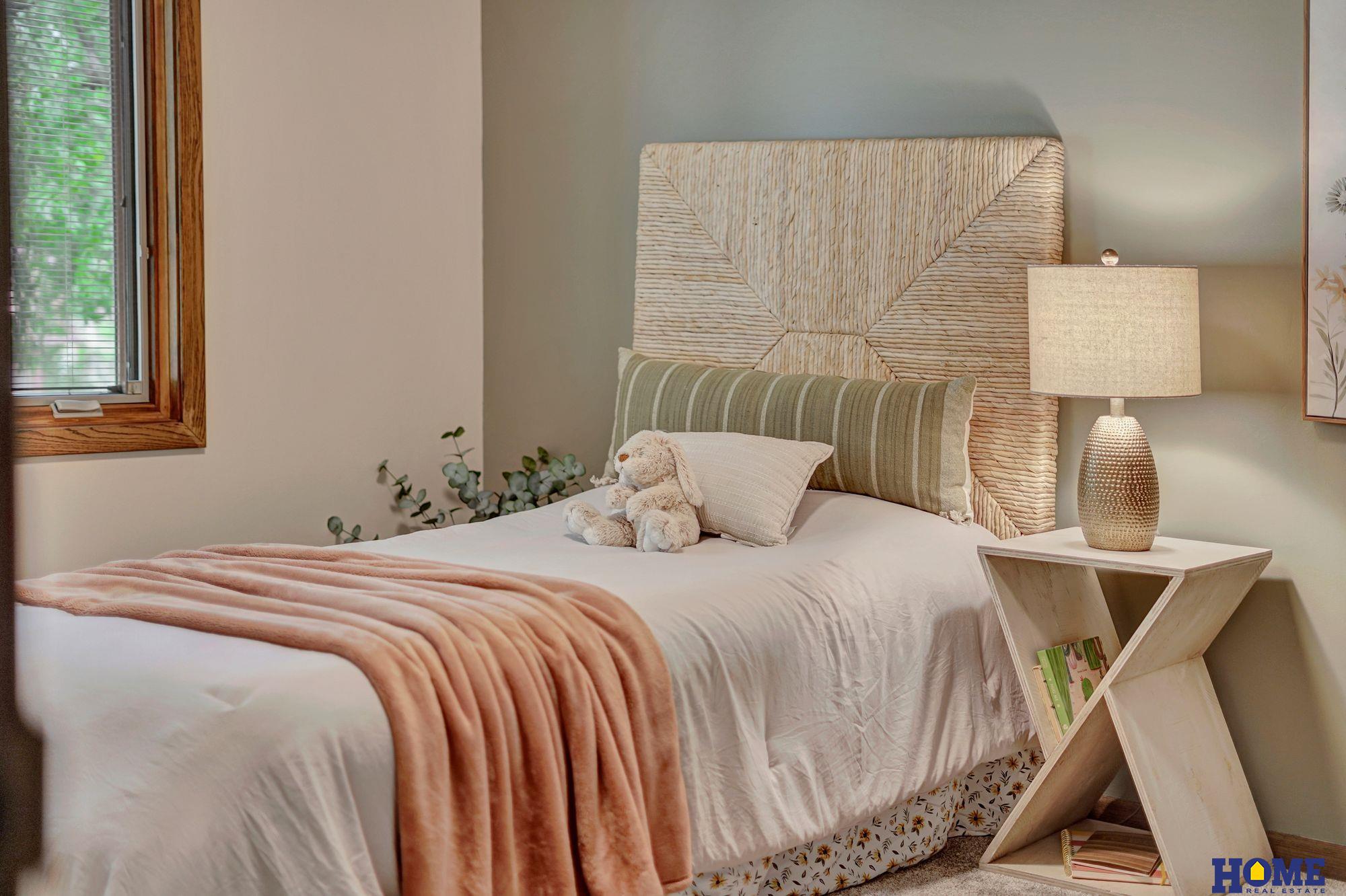 5316 S 65th Street Circle