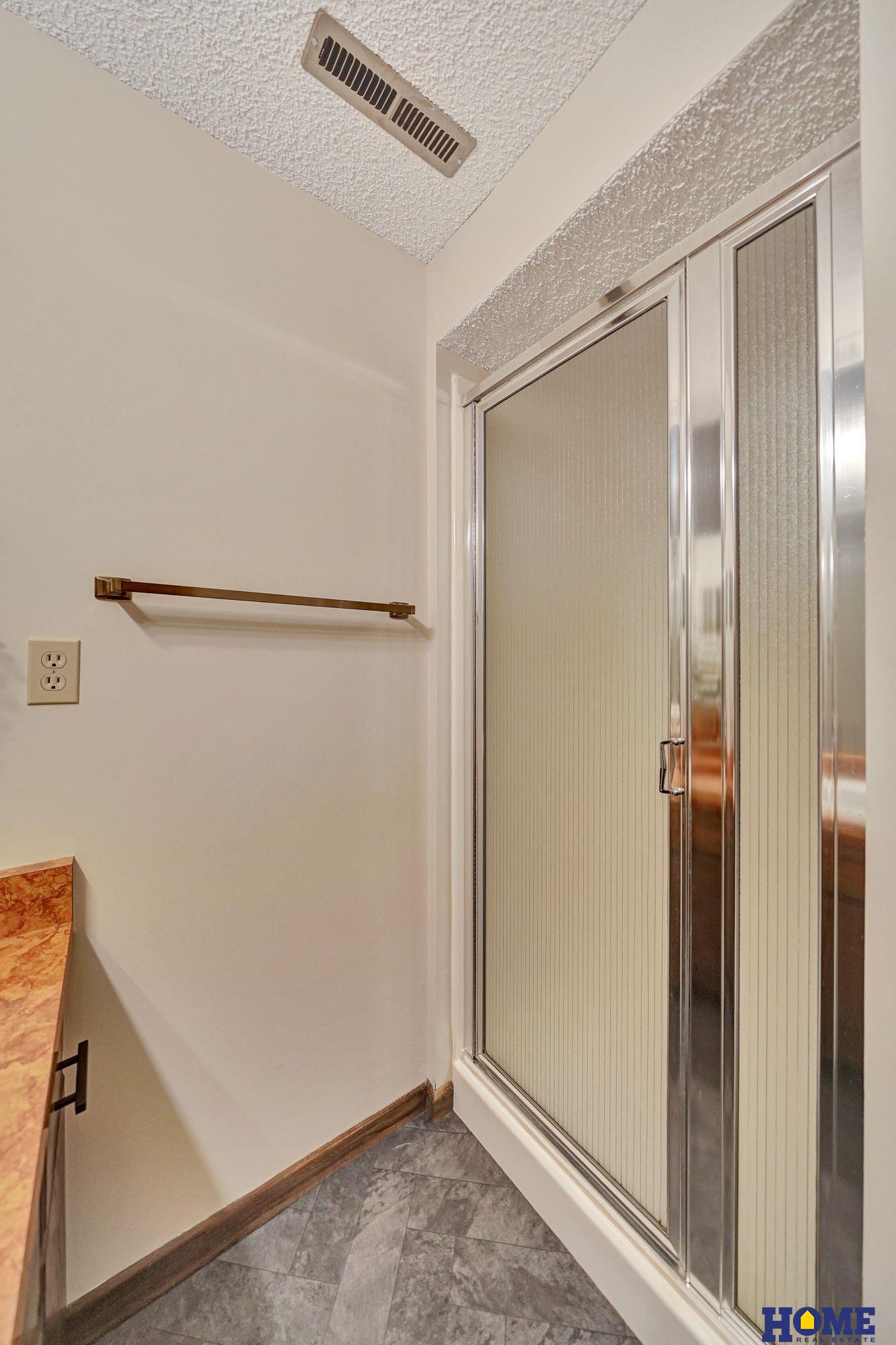 5316 S 65th Street Circle