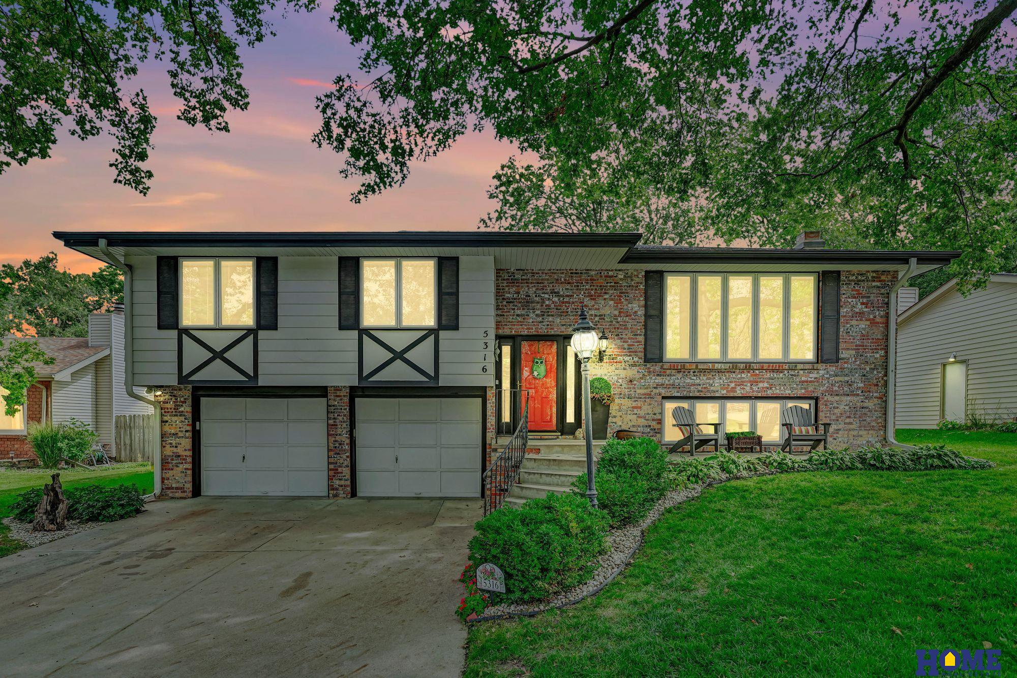 5316 S 65th Street Circle