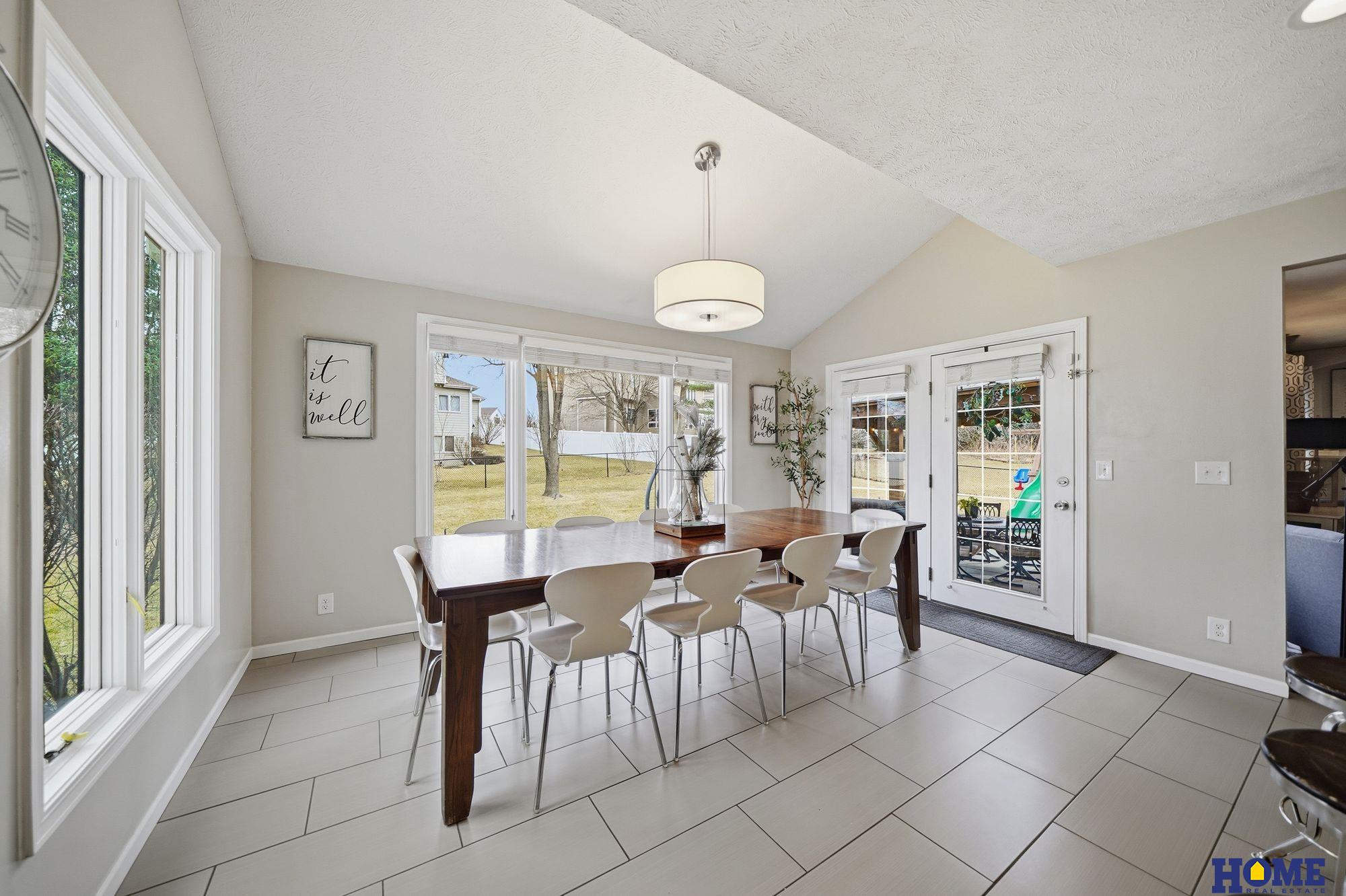 7633 Stevens Ridge Road