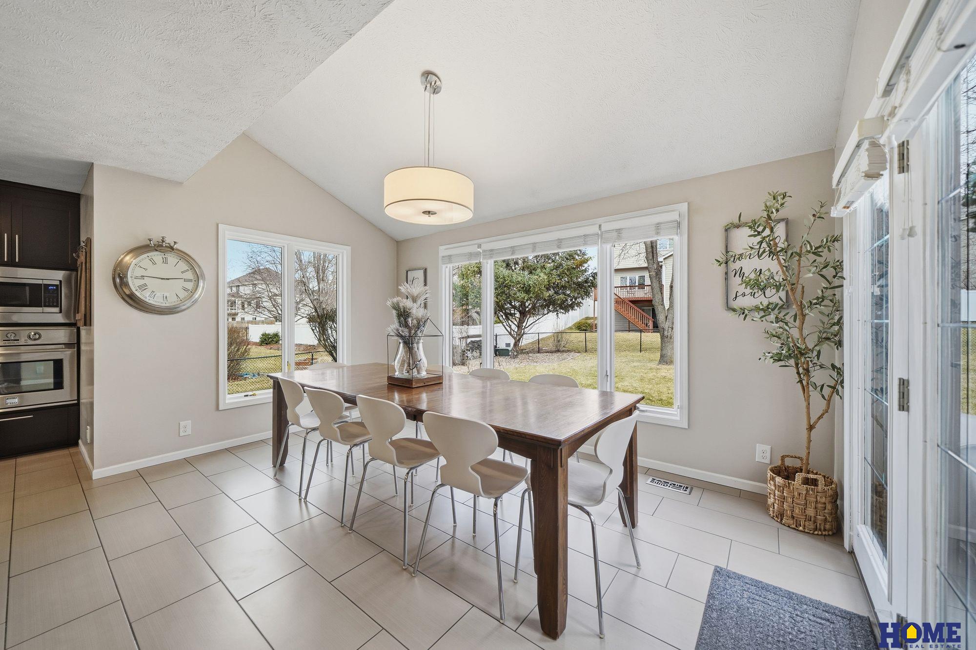 7633 Stevens Ridge Road